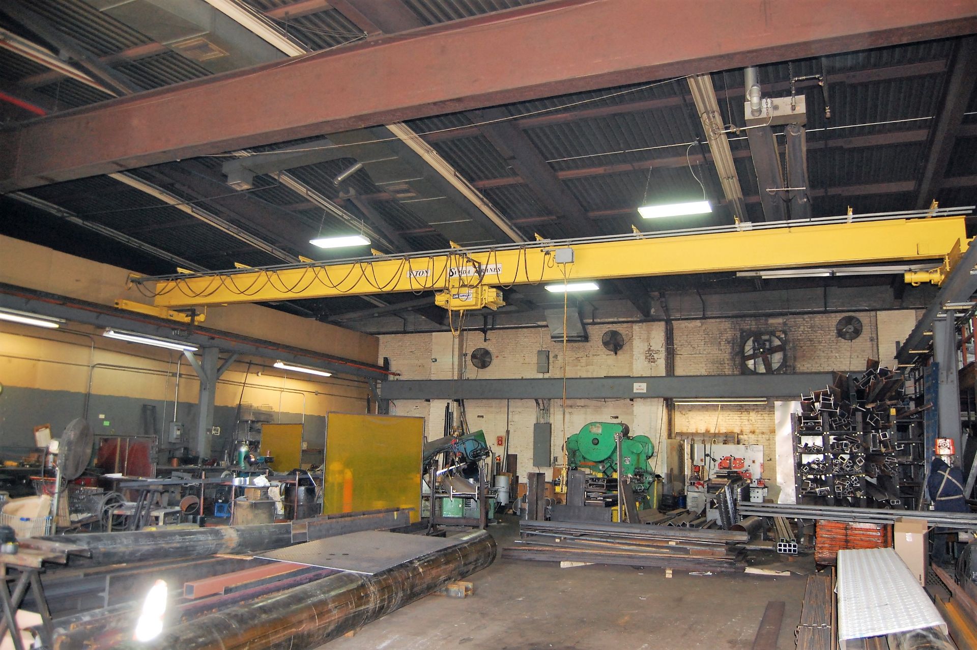 3 TON ACCO WRIGHT "SPEEDWAY" OVERHEAD BRIDGE CRANE, TOP RUNNING, SINGLE GIRDER, WITH APPROXIMATELY - Image 2 of 11