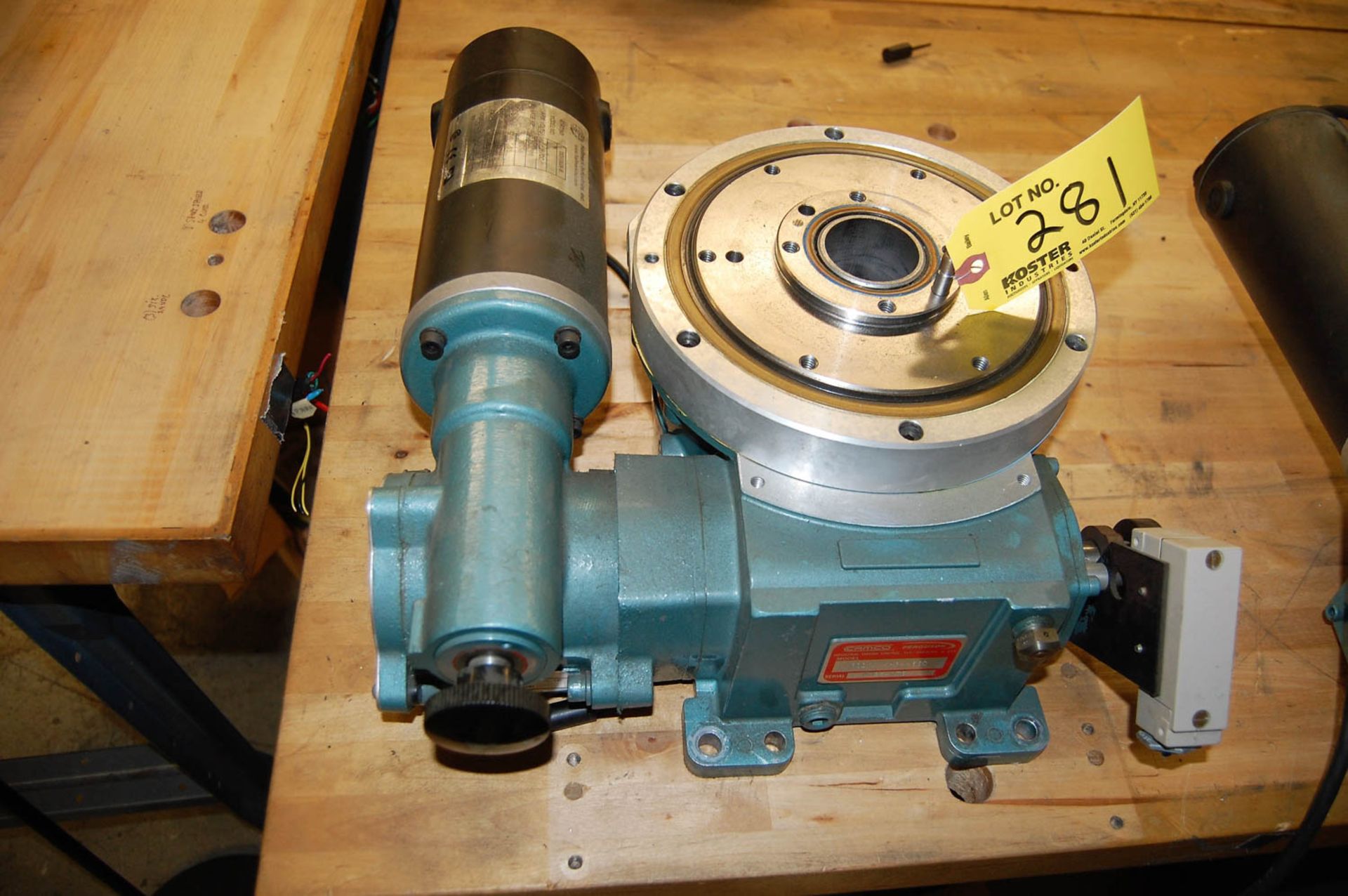 CAMCO MOTOR DRIVEN ROTARY TABLE