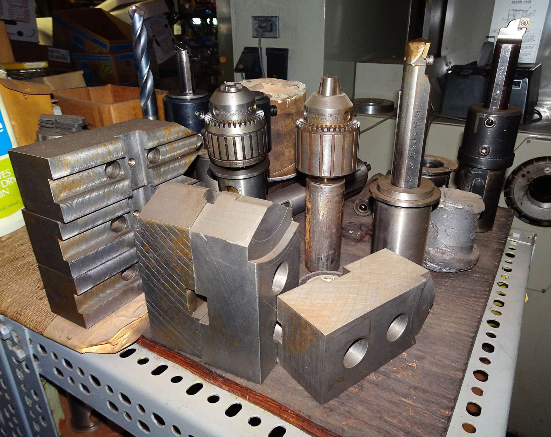 CONTENTS OF MEDIUM DUTY RACK, INCLUDING: CNC LATHE SLEEVES, LATHE TOOLING, LATHE CHUCKS, OTHER - Image 2 of 7