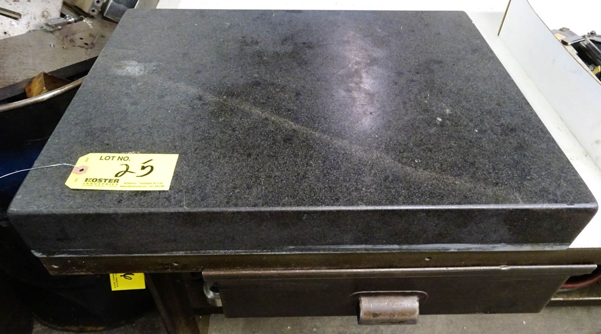 (1) 19-1/2" X 22" X 5" STEEL SURFACE PLATE, (1) 24" X 18" X 3" GRANITE SURFACE PLATE - Image 2 of 2