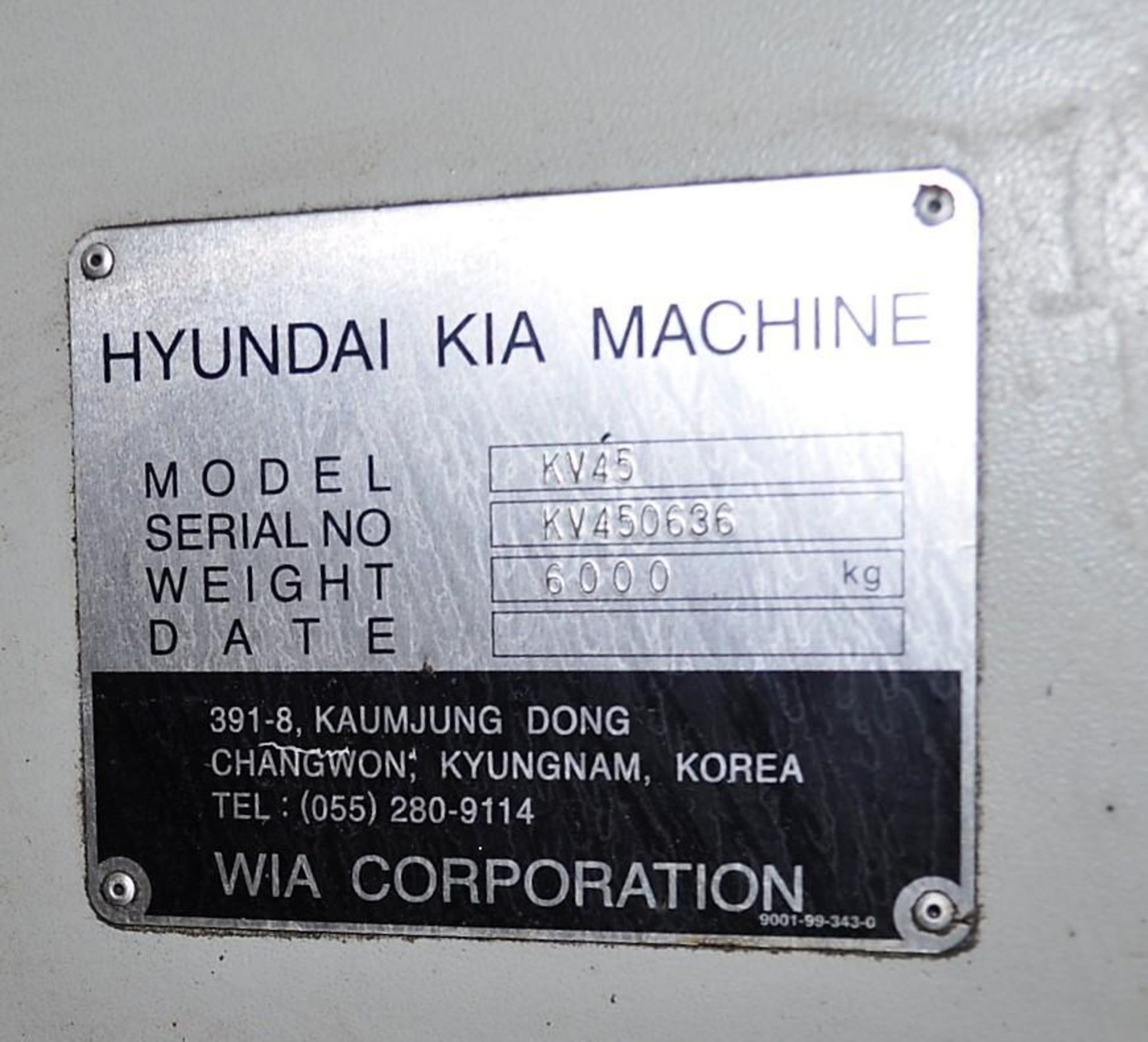 HYUNDAI KIA MODEL KV45 CNC VERTICAL MACHINING CENTER - Image 8 of 8