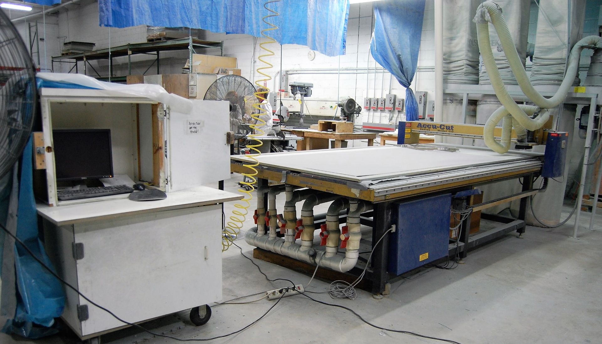 5' X 10' ACCU-CUT MDL. 510 CNC ROUTER, 5.5HP HEAD, 12,555 - 20,000 RPM, VACUUM TABLE, 10HP DUSTEK