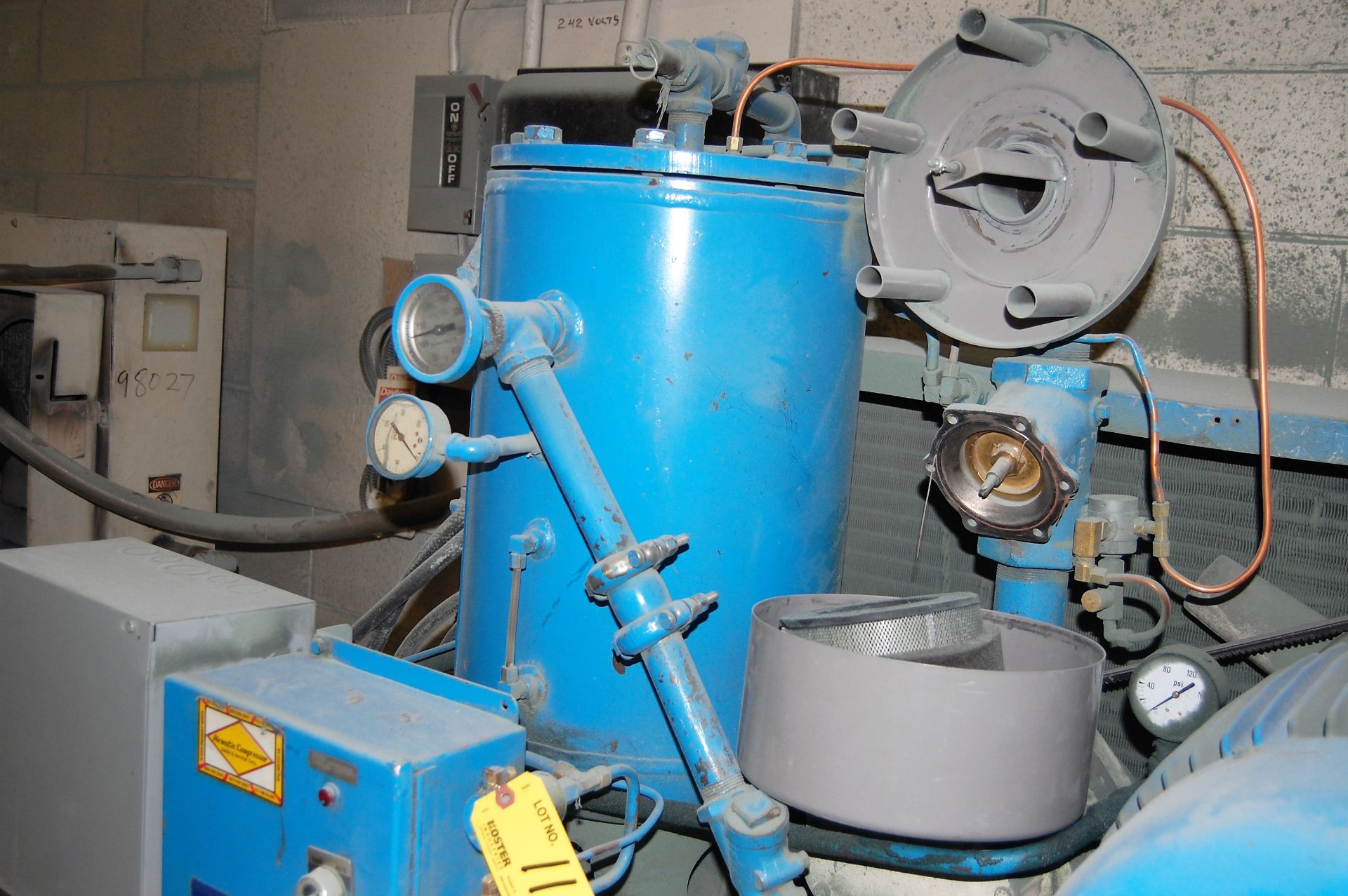 25HP HYDRA SCREW MDL. HST25 ROTARY SCREW TYPE AIR COMPRESSOR, S/N: 2653T, WITH AIR RECEIVING TANK - Image 5 of 6