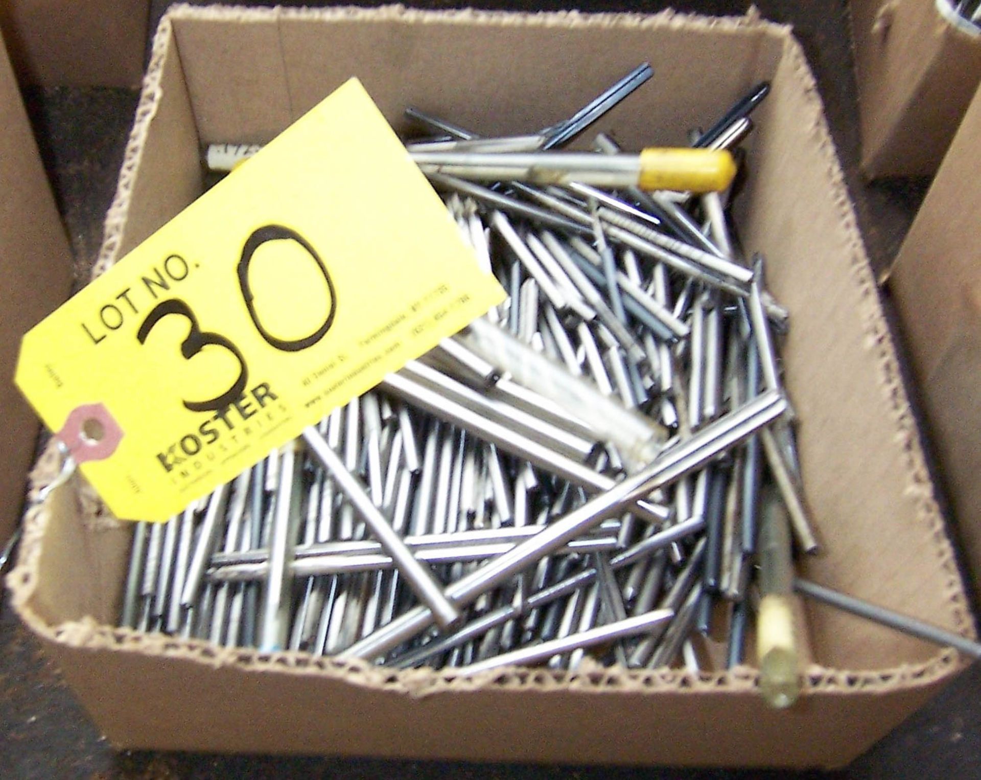 LOT OF ASSORTED HAND REAMERS