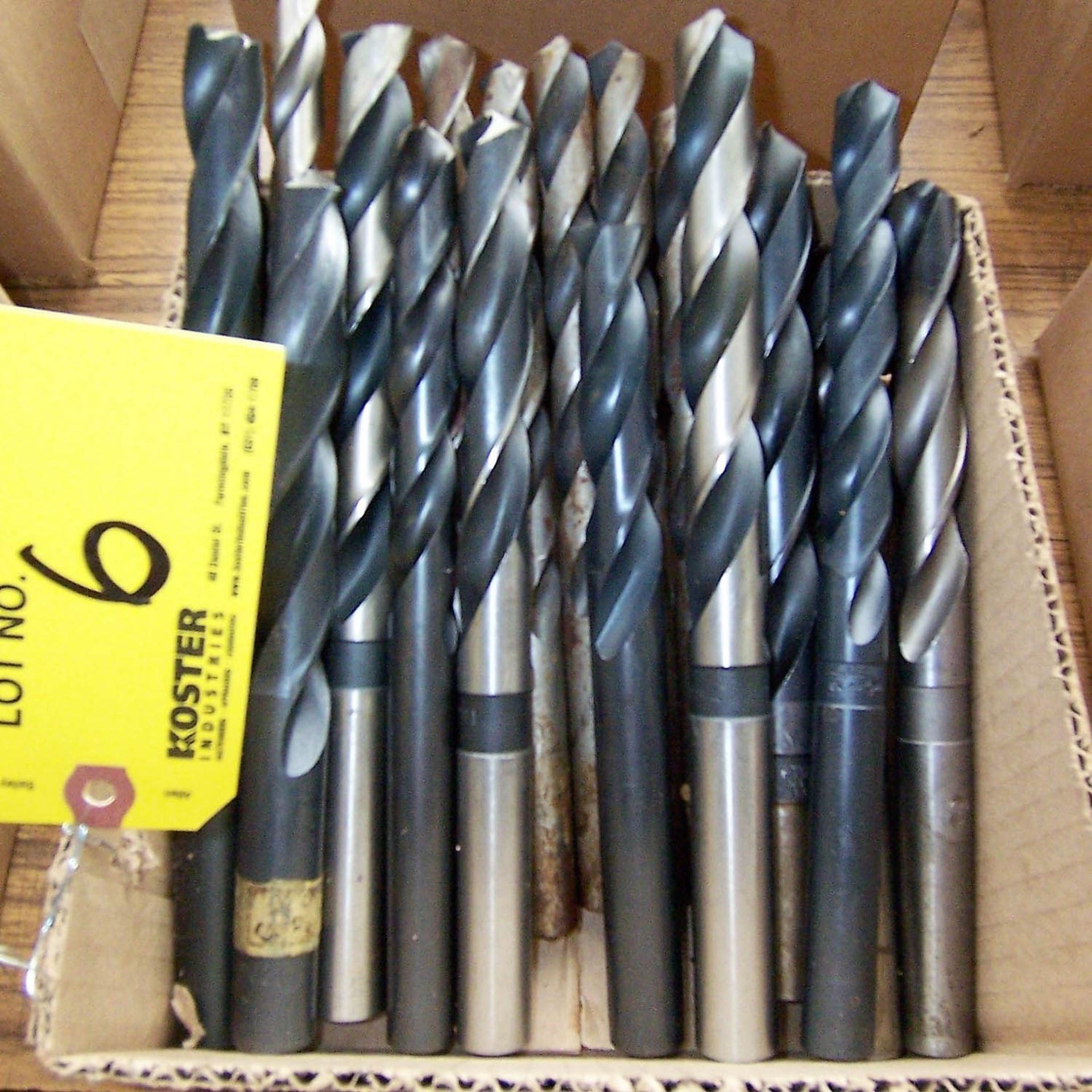 LOT OF ASSORTED HIGH SPEED DRILL BITS