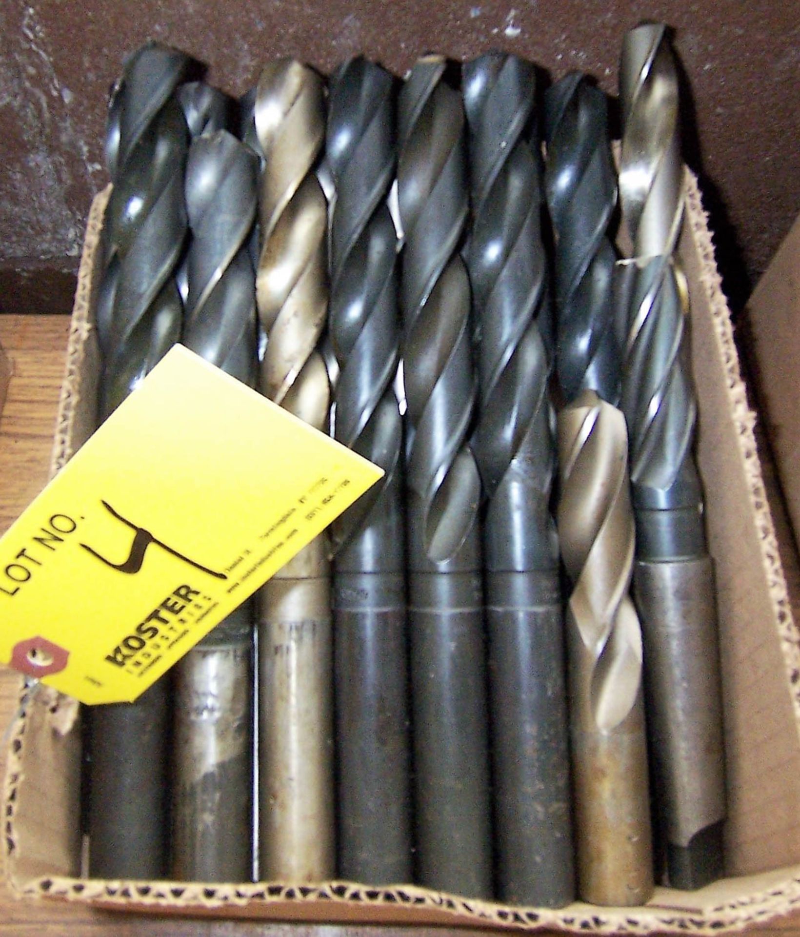 LOT OF ASSORTED HIGH SPEED DRILL BITS