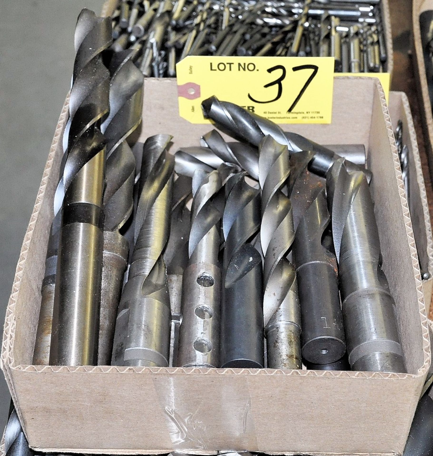 STRAIGHT SHANK DRILL BITS IN (1) BOX