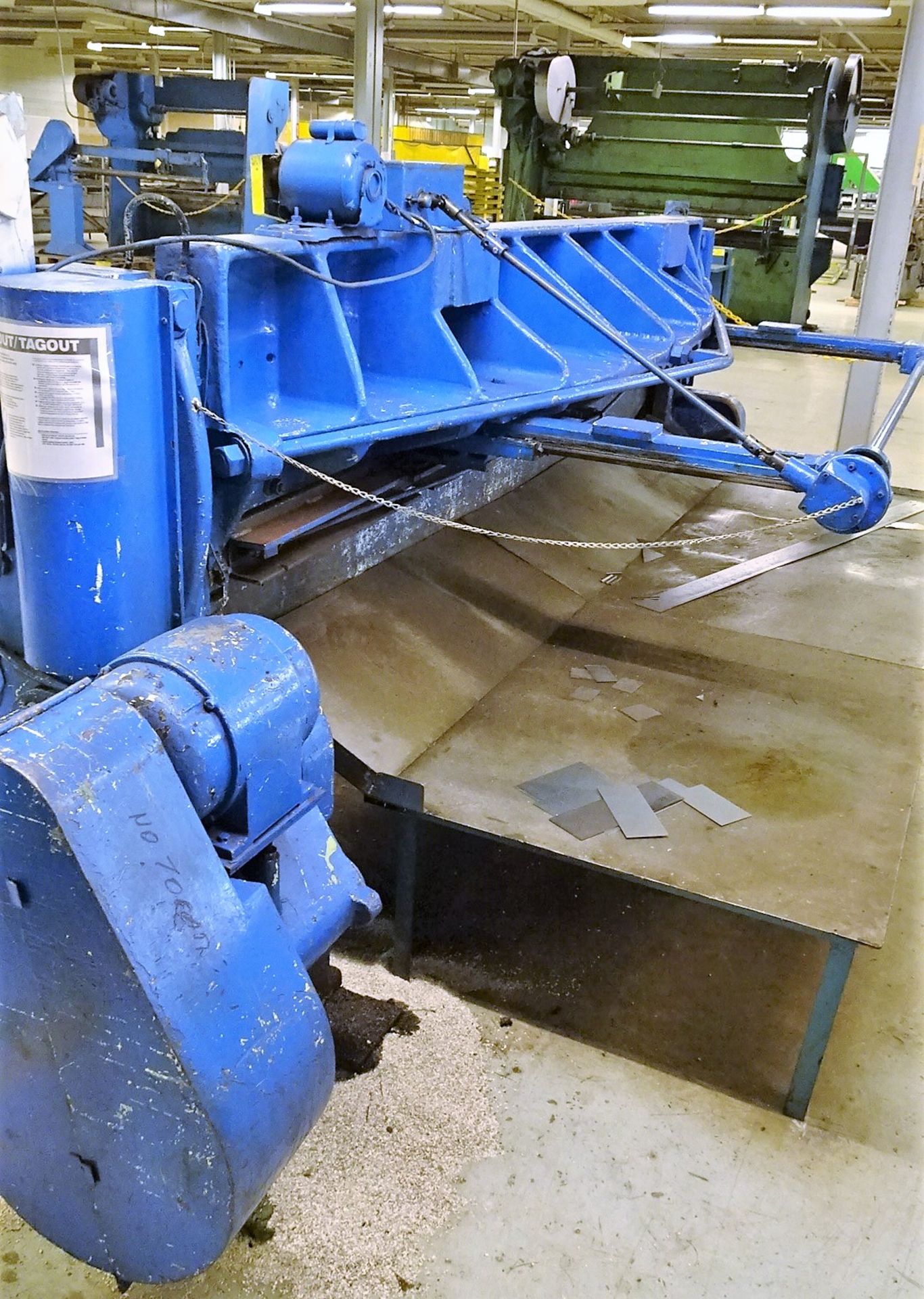 WYSONG 10' MECHANICAL SHEAR, APPROXIMATELY 10 GAUGE CAPACITY, SQUARING ARM, FRONT POWERED POWER BACK - Image 3 of 3