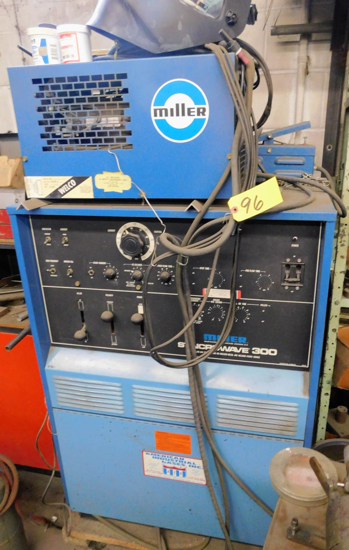 MILLER SYNCROWAVE 300 AC/DC GAS TUNGSTEN ARC OR SHIELDED METAL ARC WELDING POWER SOURCE, WITH MILLER