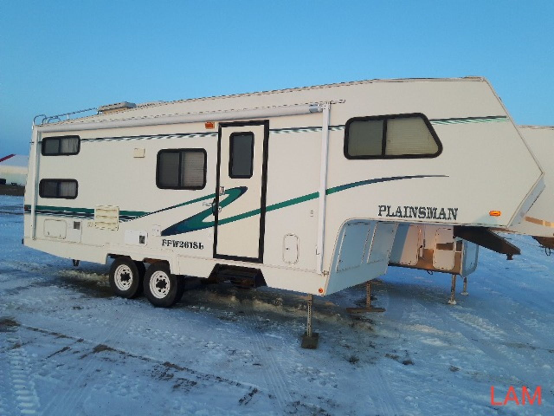 1998 Frontier Plainsmen FFW261SL 26ft 5th Wheel VIN 2PEFH2164X1990092 Sleeps 8, Large Slide, A/C,