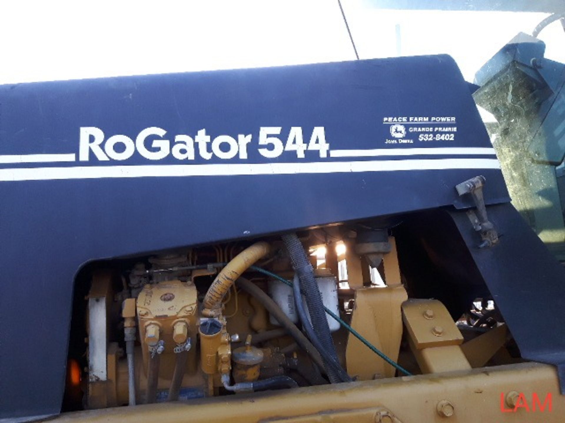 544 Road Gator High Clearance Sprayer 80ft booms, 500g tank, triple nozle, Cummins motor - Image 15 of 16