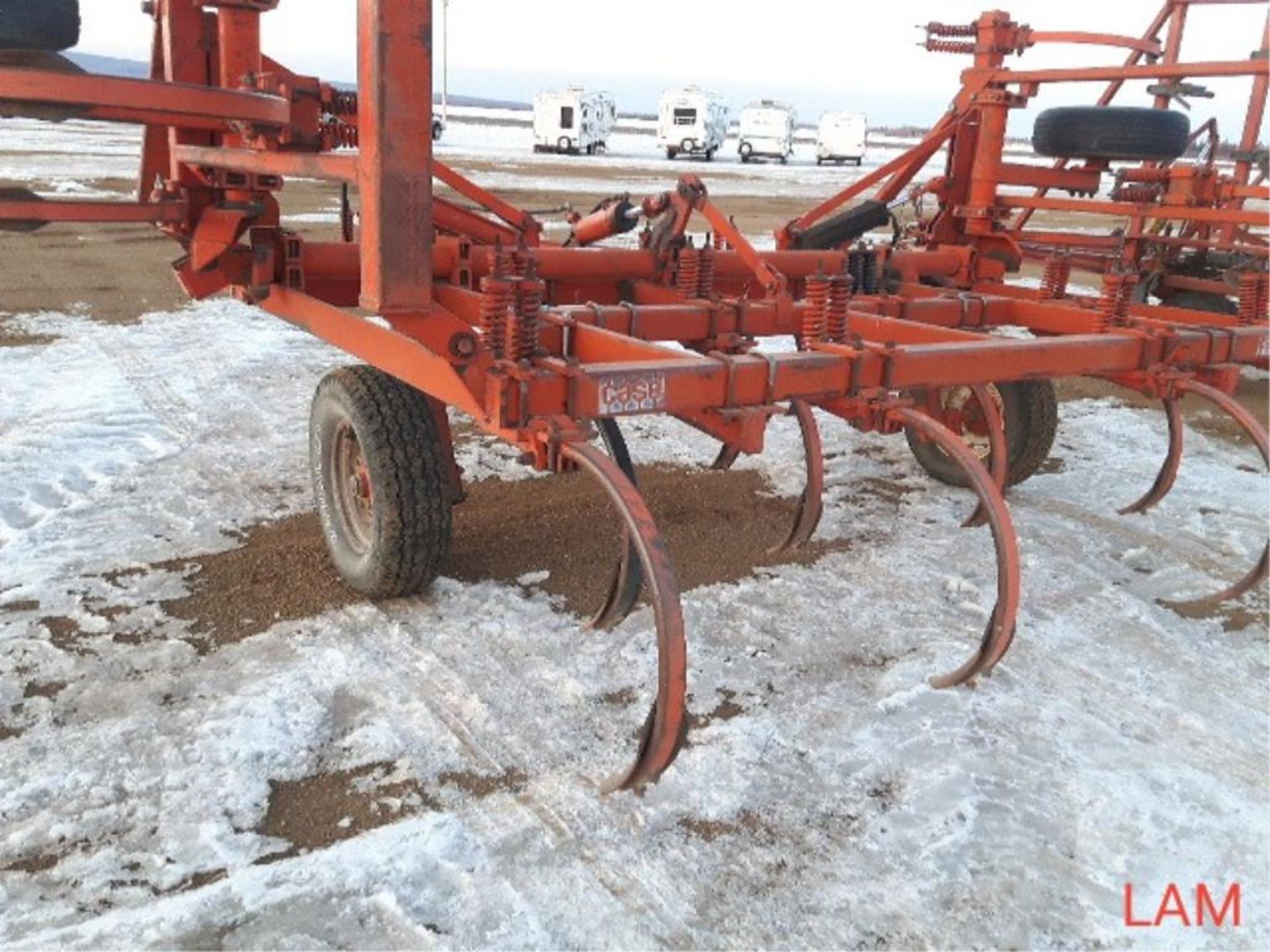 20ft Case Deep Tillage Cultivator c/w Hyd Lift Cyl - Image 2 of 5