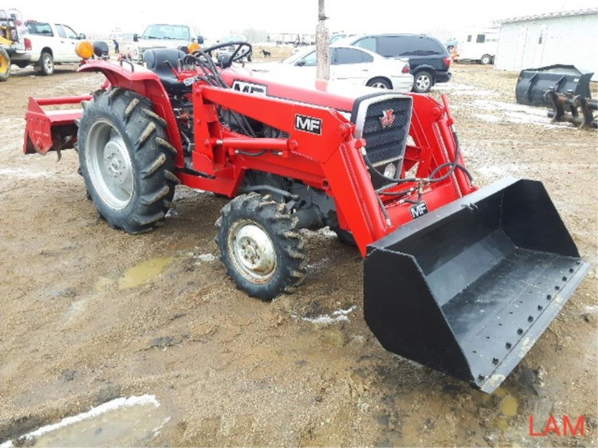 1984 210-4 Massey Ferguson MFWD Utility Tractor 28hp, W/ FEL, & 3ph 48 in Tiller - Image 2 of 17