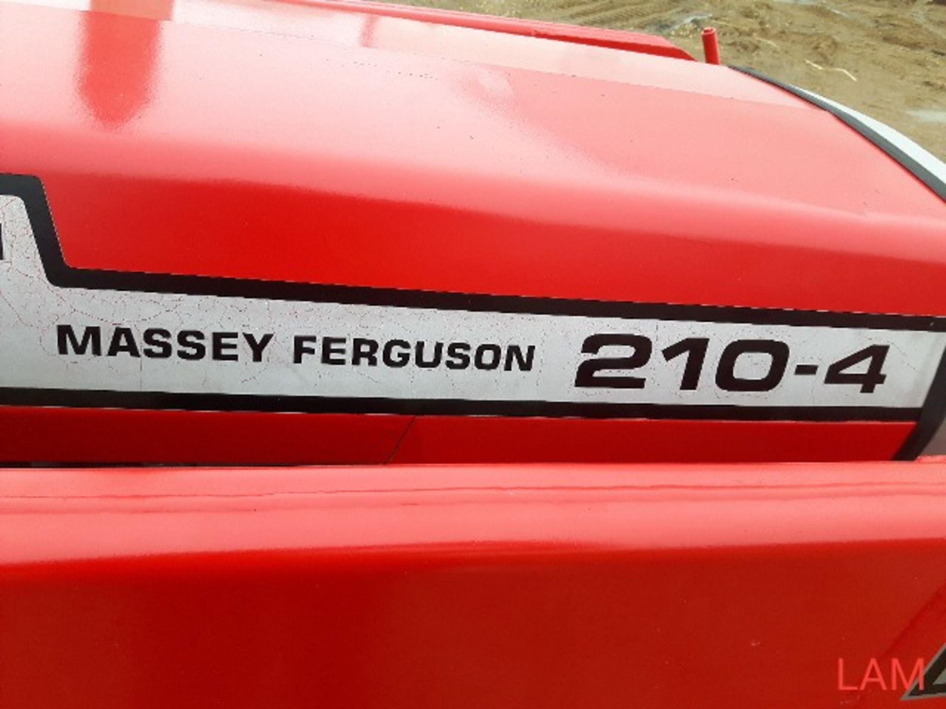 1984 210-4 Massey Ferguson MFWD Utility Tractor 28hp, W/ FEL, & 3ph 48 in Tiller - Image 7 of 17