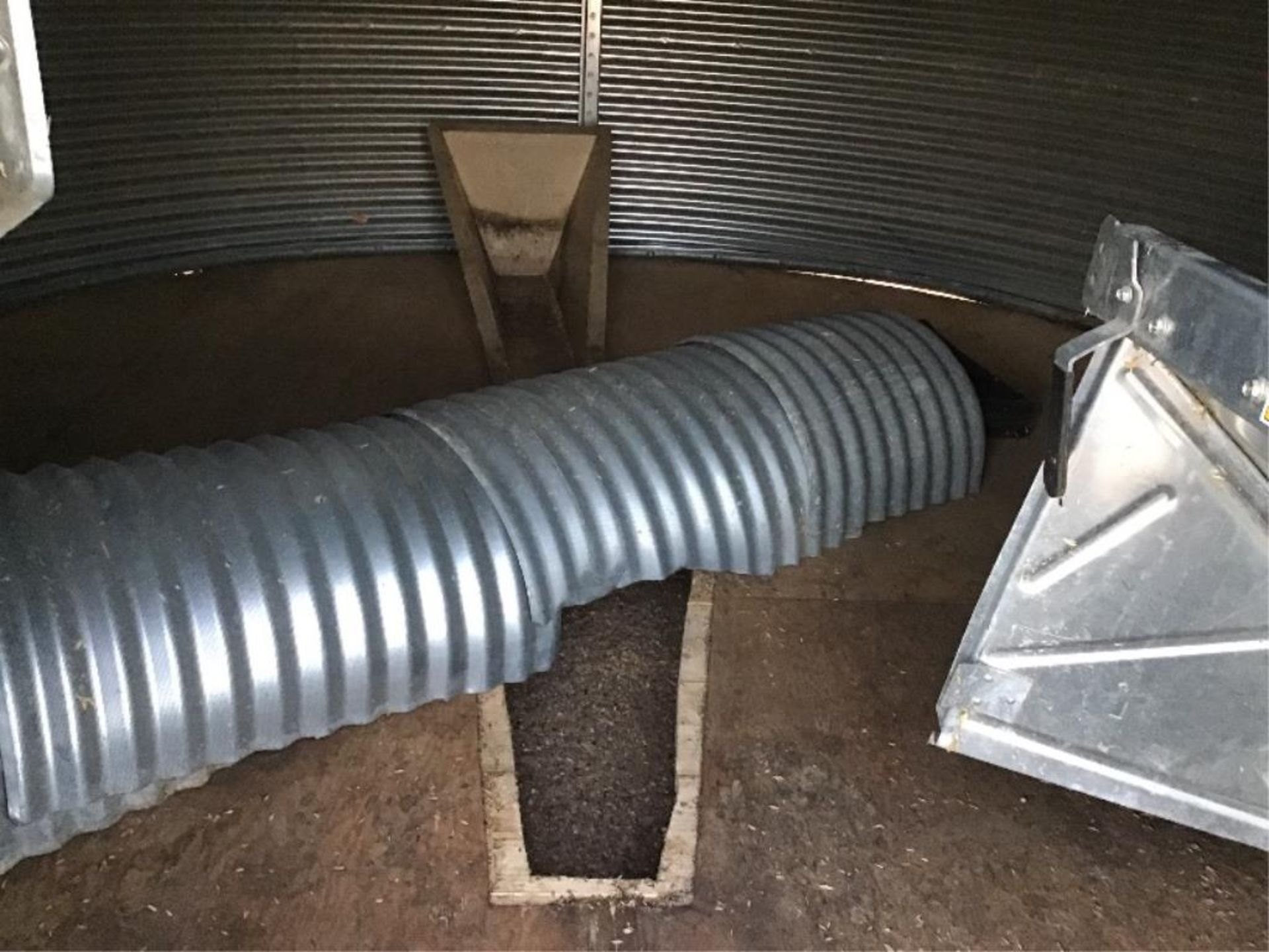 Bin D3 Westeel Rosco 2750bu 14ft X 8 Ring Grain Bn - Image 3 of 3