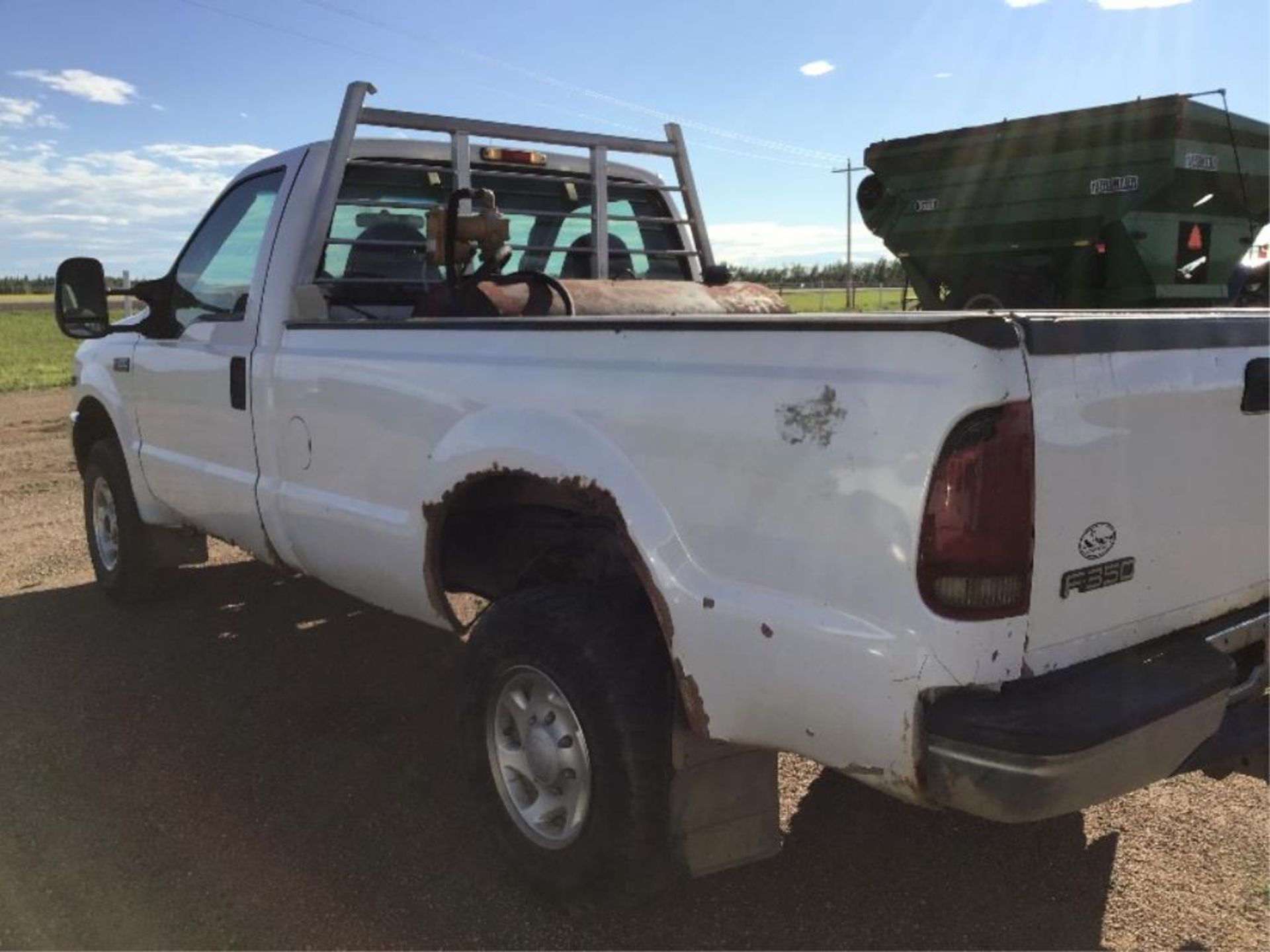 2001 Ford F350 XL Superduty 4x4 Single/Cab Pickup - Image 4 of 10