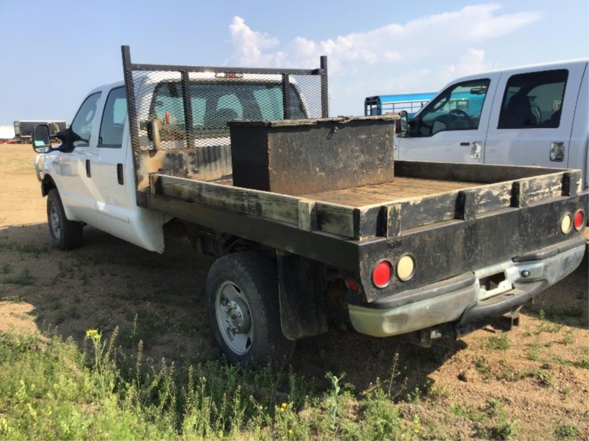 2006 Ford F350 Superduty Crew Cab Deck Truck - Image 4 of 9