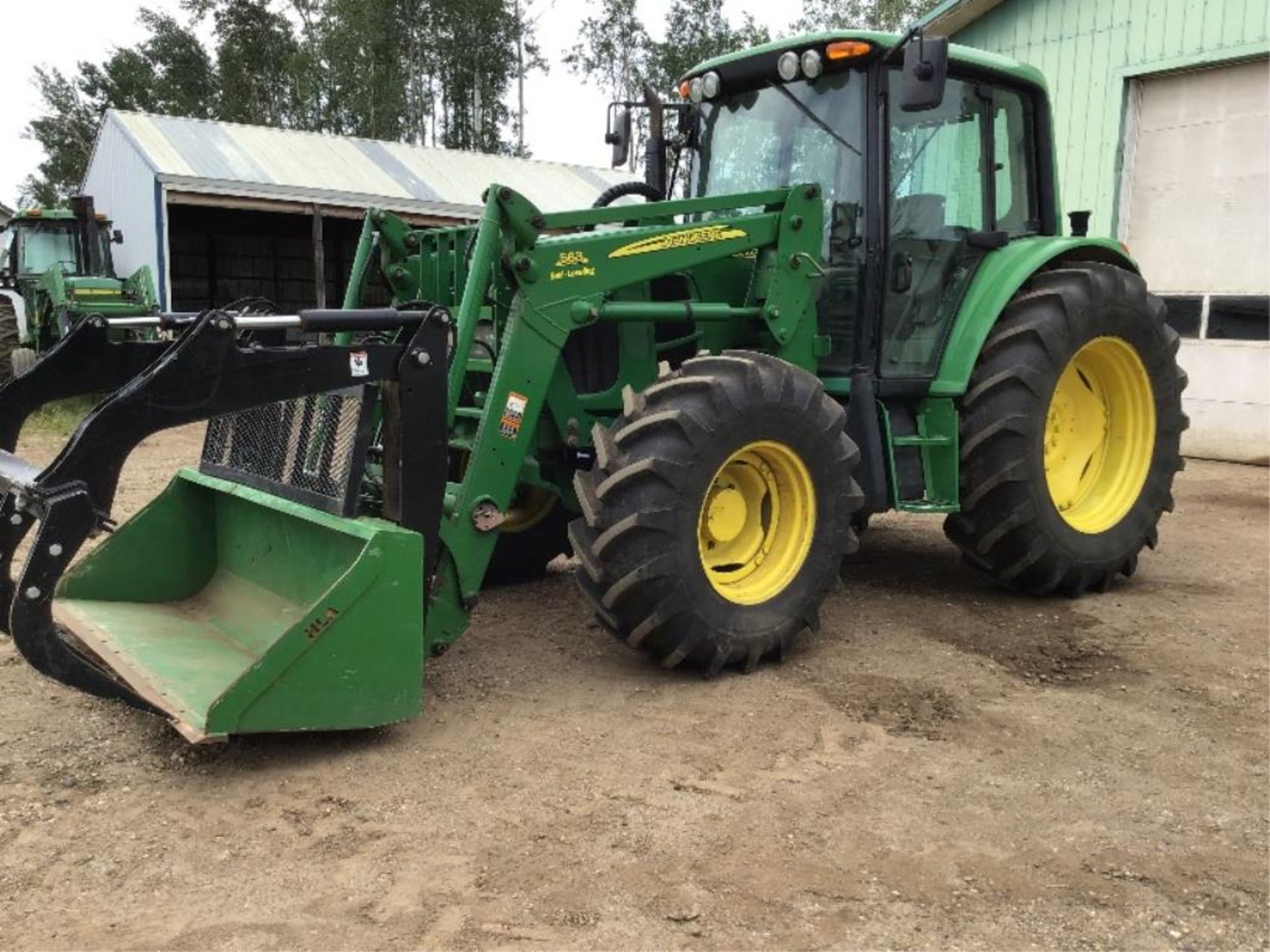 2007 6430 John Deere MFWD Tractor