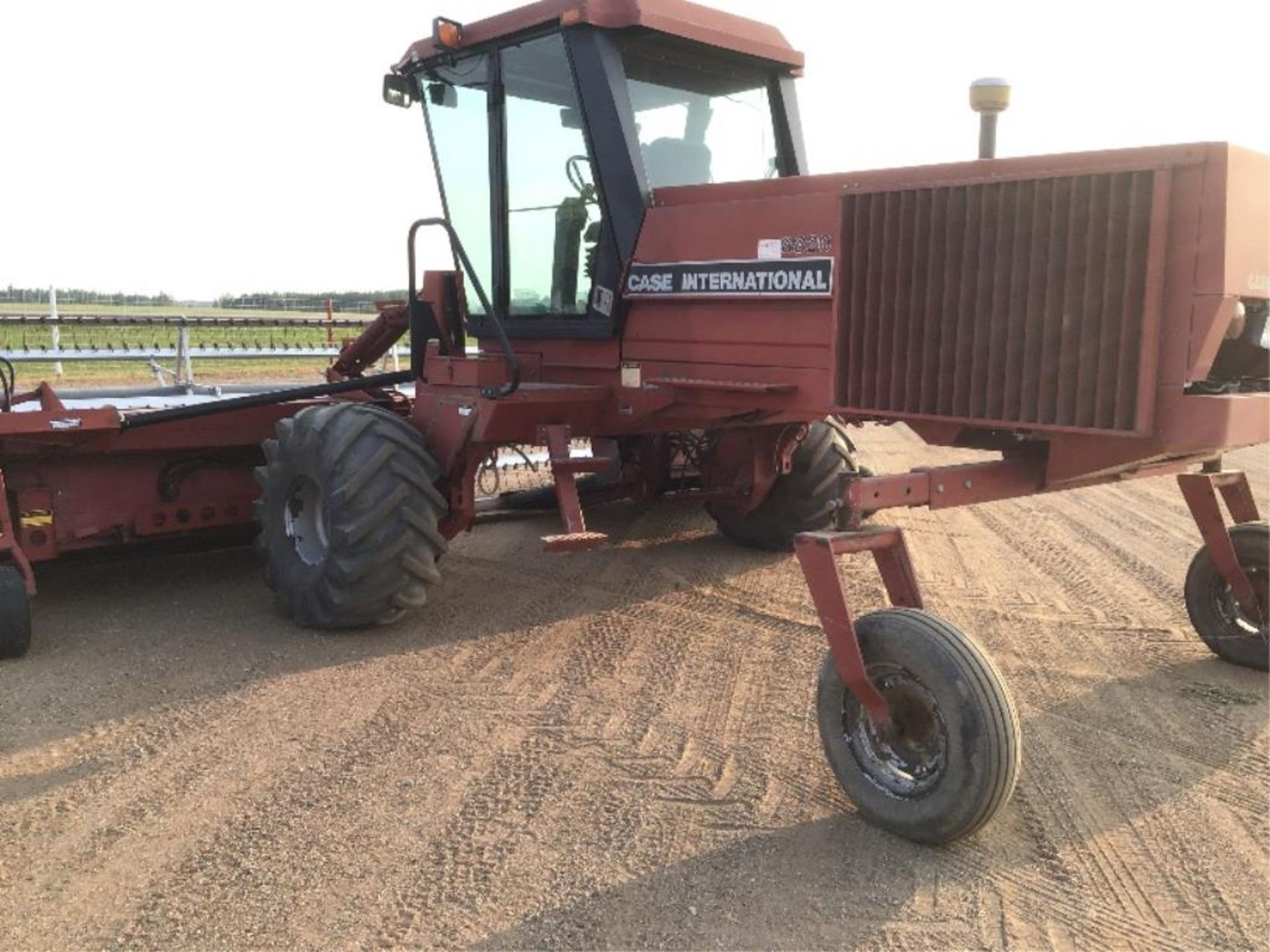 8820 Case IH 21ft Swather - Image 3 of 10