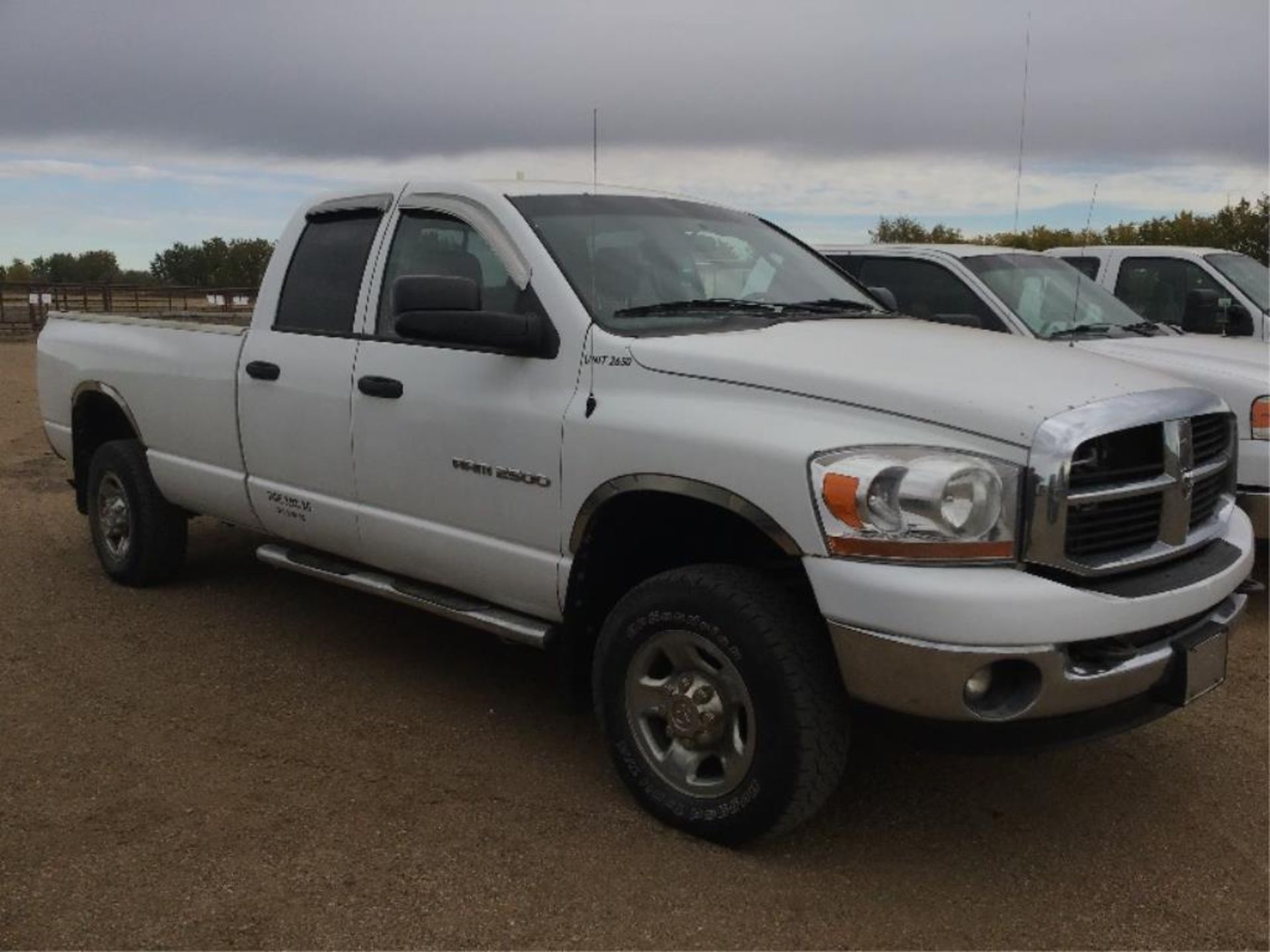 2006 Dodge Ram 2500 Cummins Quad Cab L/B 4x4 Pickp VIN 3D7KS28C86G272092 Cummins Turbo Diesel Eng, - Image 2 of 13