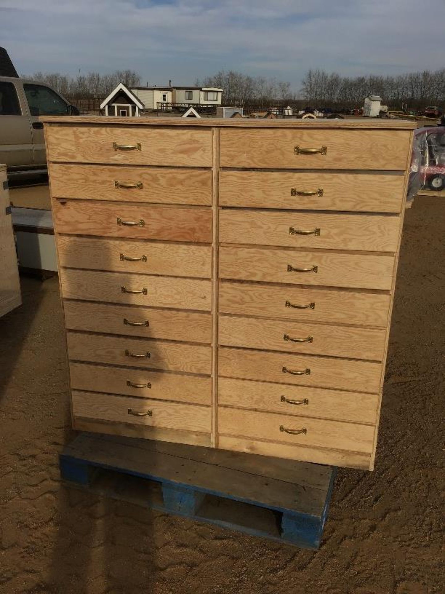 Custom Built 18 Drawer Bolt Bin