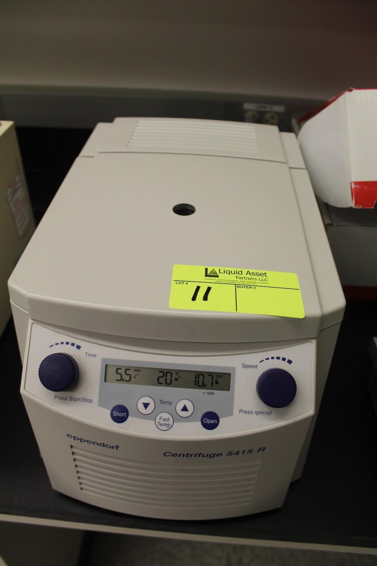 Eppendorf, Centrifuge 5415 R, S/N 5426XJ024992