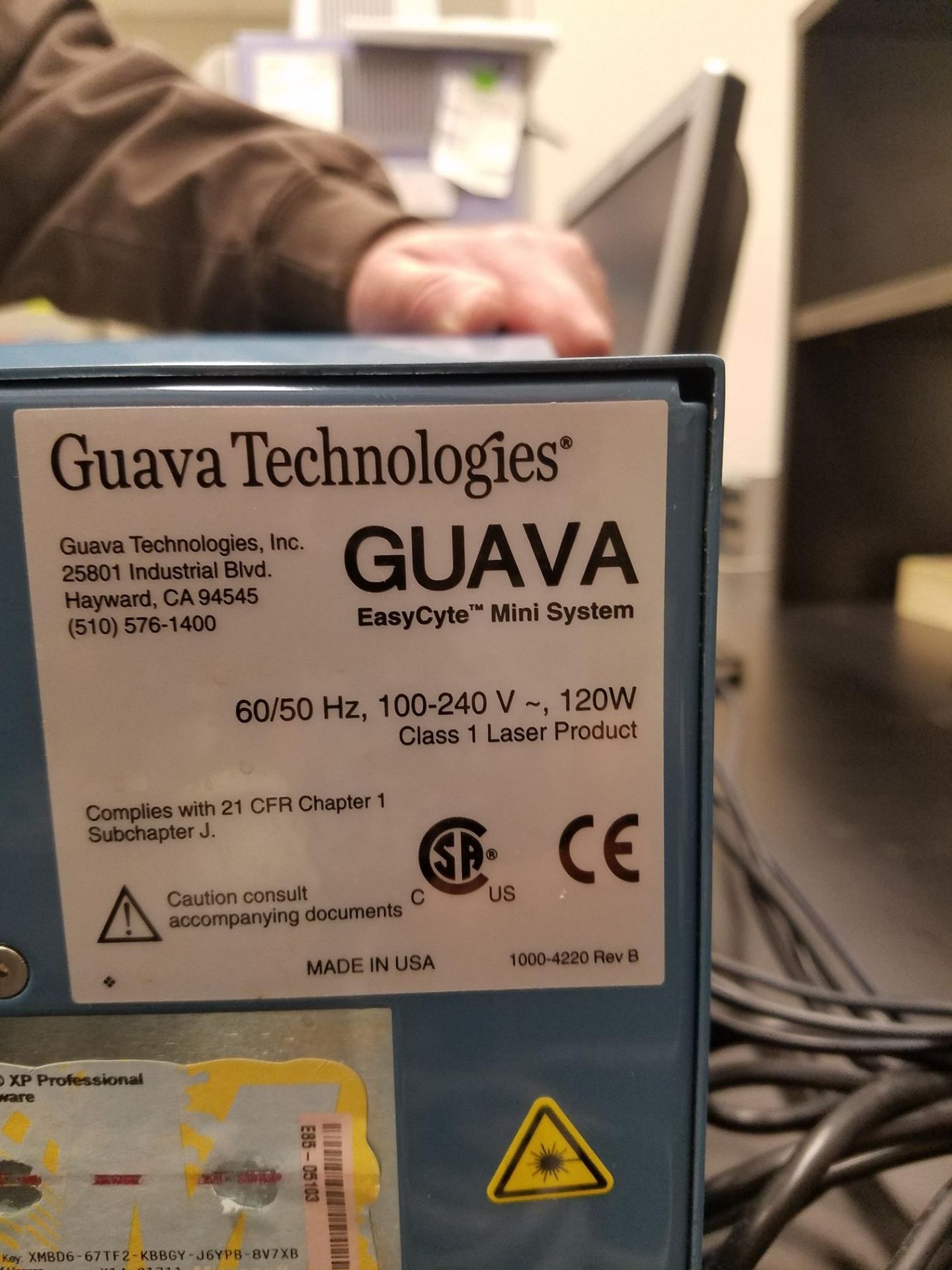 Guava Technologies, EasyCyte Mini, Microsyringe-Based Flow Cytometer, S/N GTI-2800080233 - Image 2 of 3