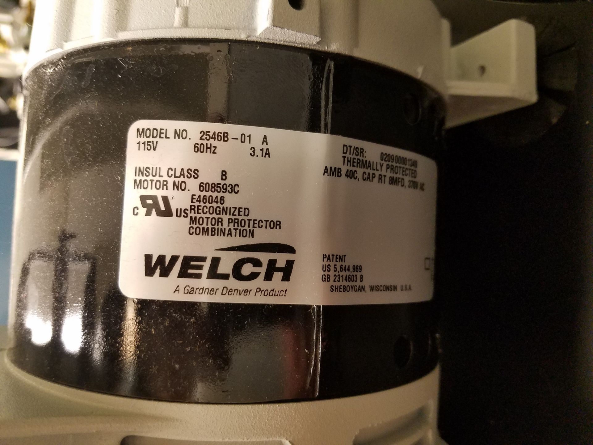 Welch Vacuum Pump, M# 2546B-01 - Bild 2 aus 2