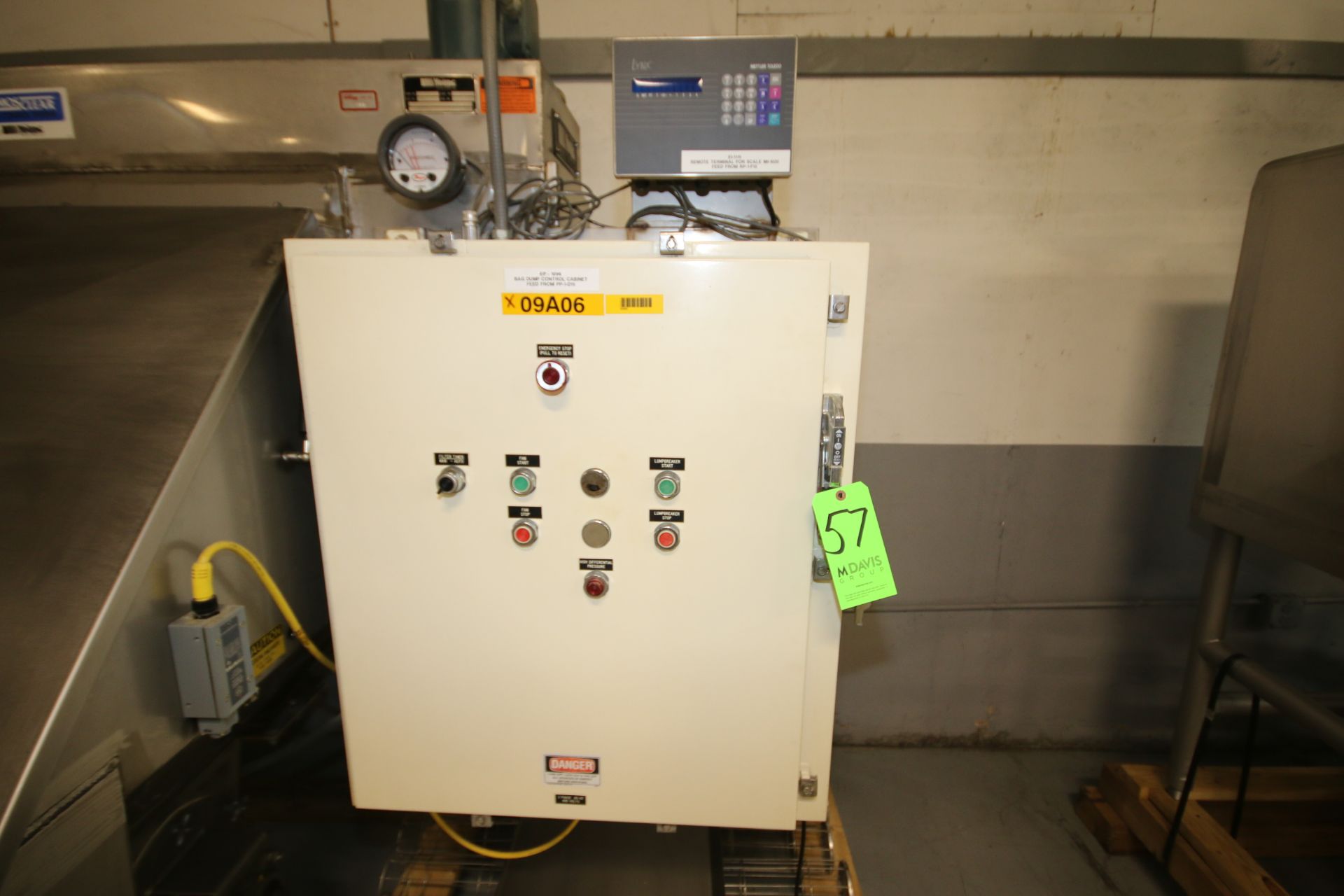Young Industries S/S Skid-Mounted Self-Contained Filter/Bag Dump Station with Onboard 8-Bag Dust - Image 9 of 11