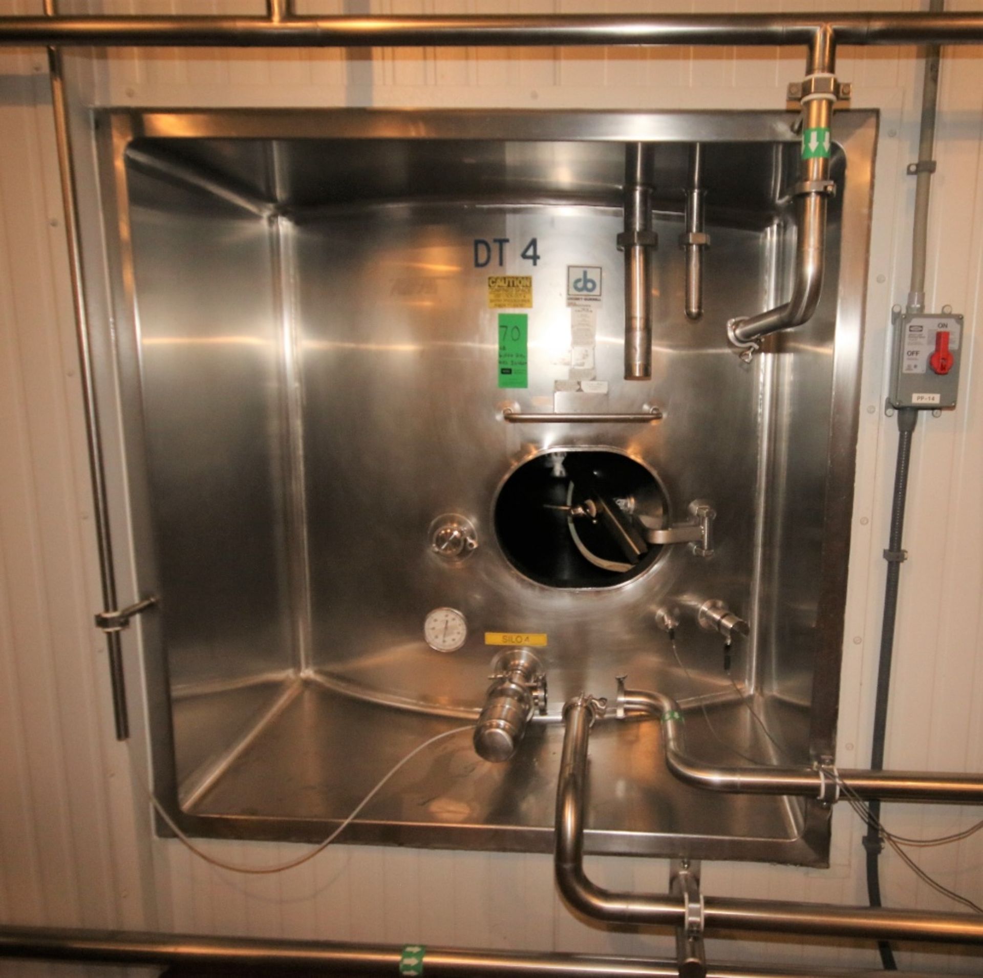 Cherry Burrell 6,000 Gal. NH3 Refrigerated S/S Silo, S/N E-340-88 with Alcove, Vertical Agitator - Image 4 of 6
