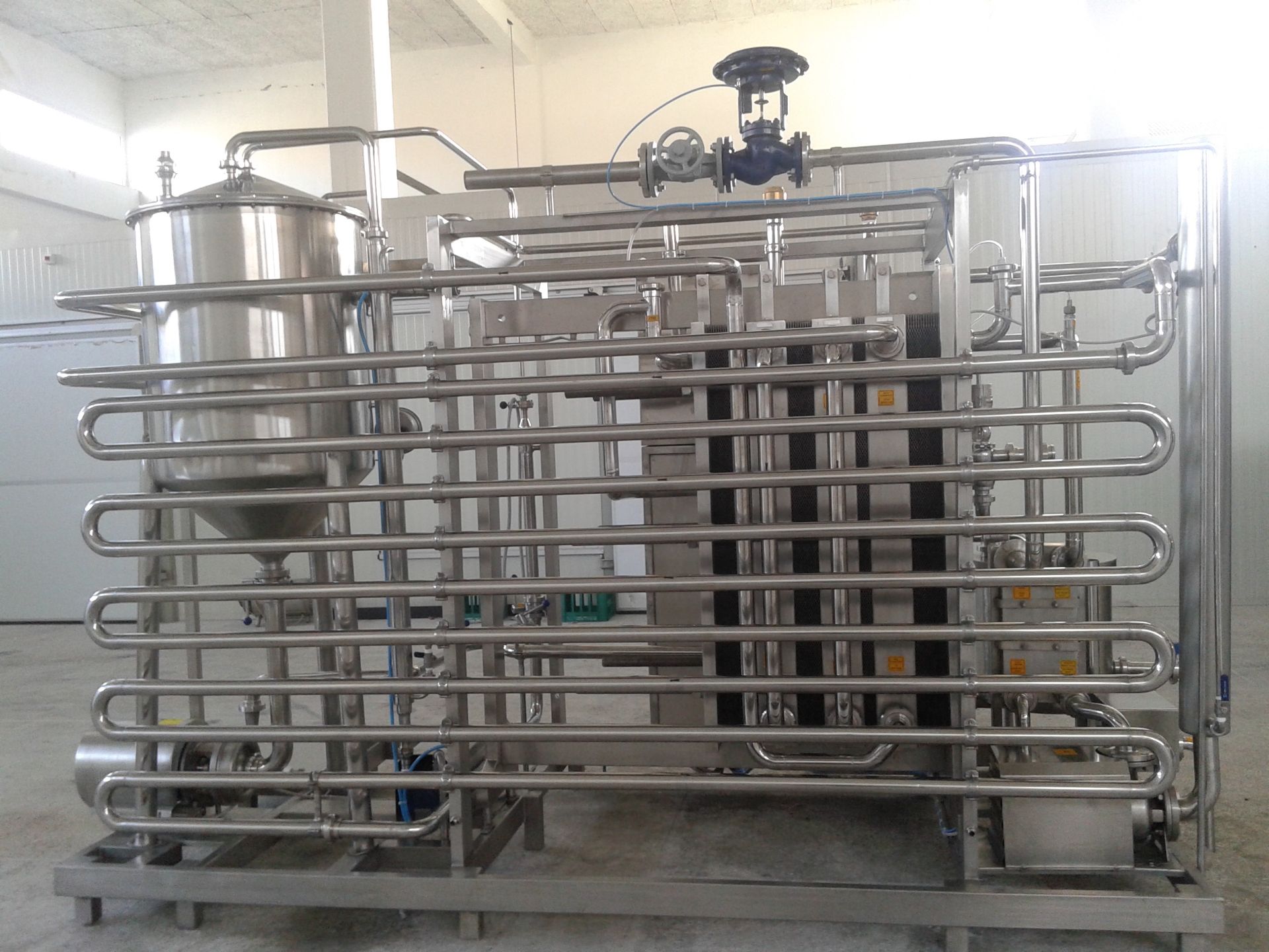 NEW Rizzi Inox 10,000 Liter/Hr Skid-Mounted Pasteurizer, with Plate Frame Heat Exchanger, Nested Ho - Image 6 of 7