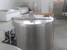 ETSCHEID 600 Liter Milk Cooling Tank, S/N 397, Equipped with Top Mount Prop Agitation, On-Board
