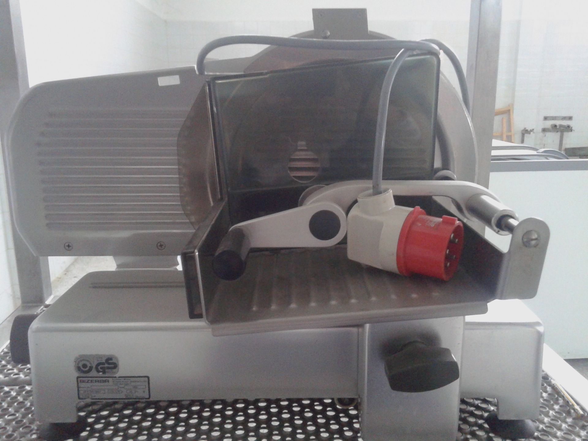 Bizerba Automatic Deli Meat adn Cheese Slicer, Type VS8, 220/380V