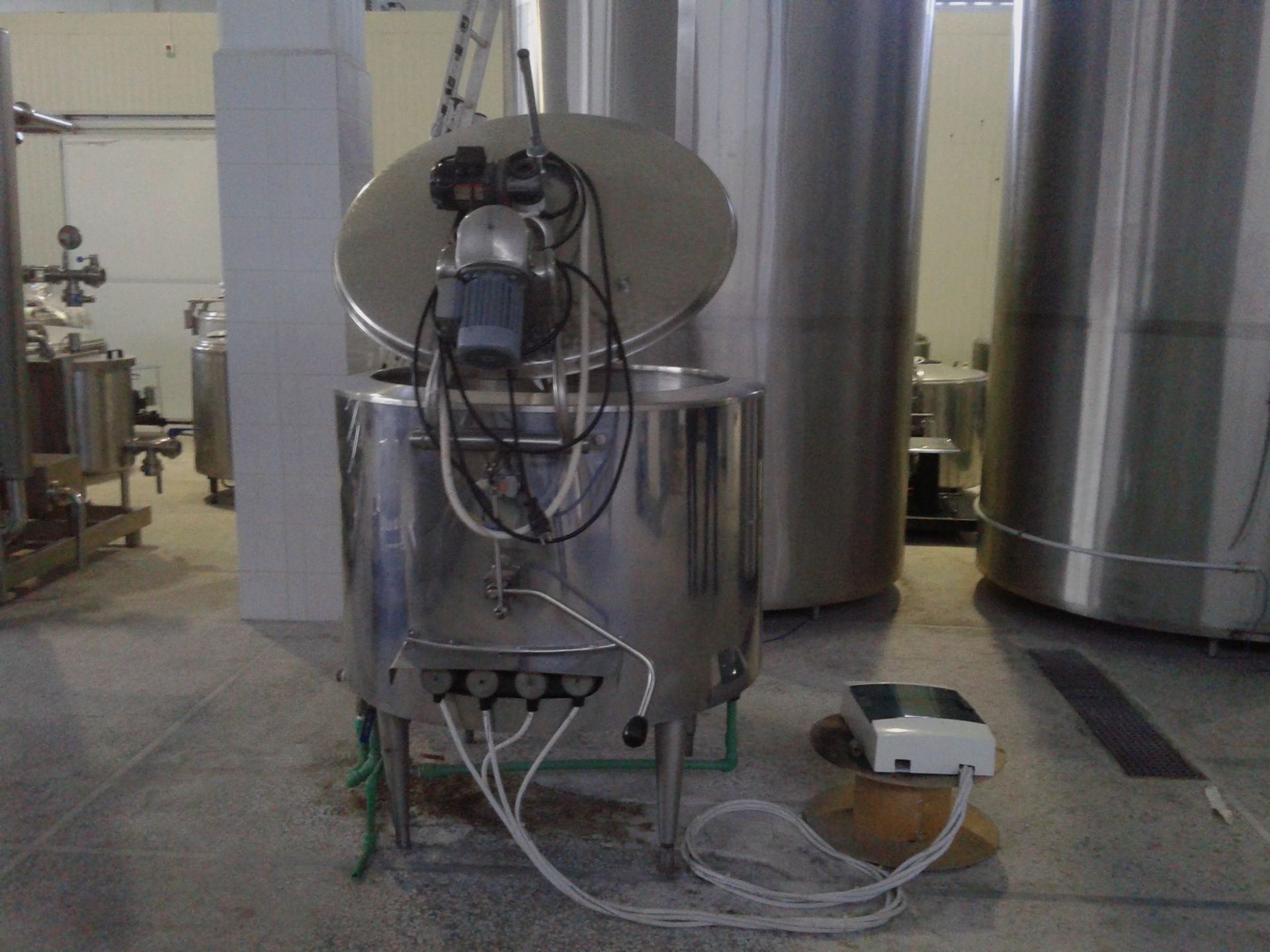 380 Liter S/S Processor / Batch Pasteurizer, Equipped with Top-Mount Prop Agitation, Hinged-Lid, A