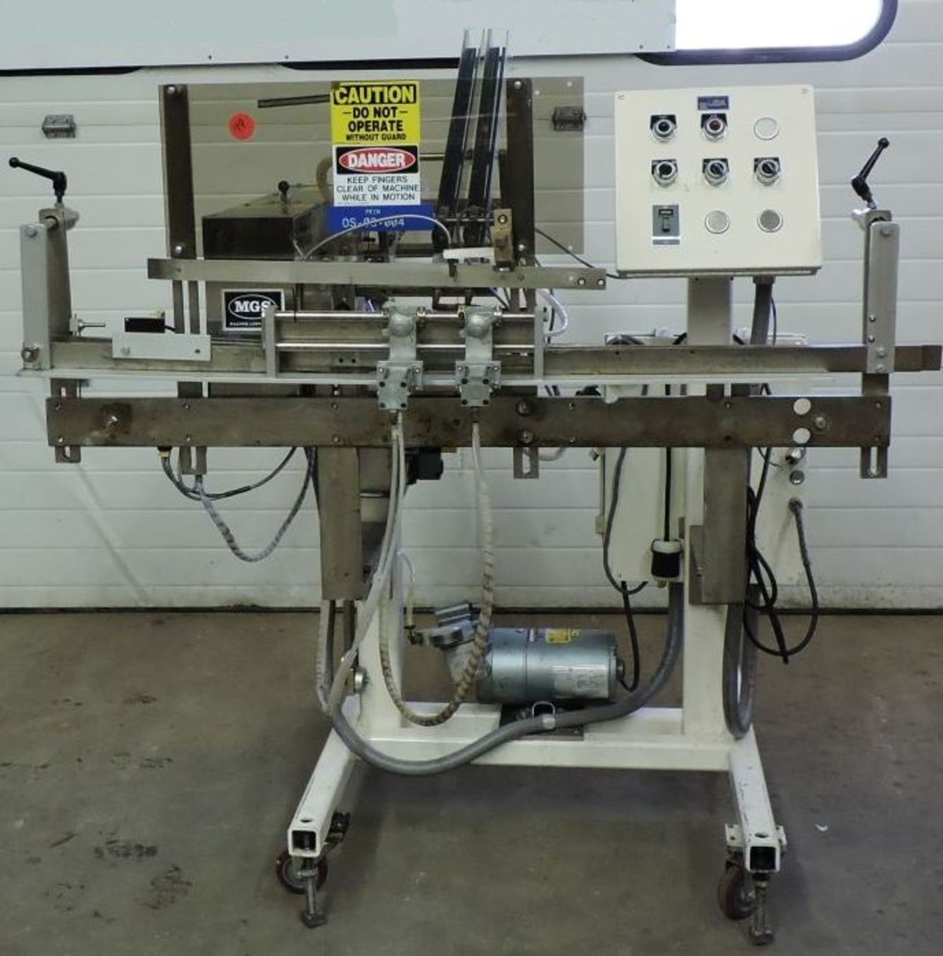 MGS Leaflet Inserter - Model 105-230, Serial 4057, 115 Volts, 1 Phase, 60 Hz, 15 Amp, Machine is - Image 2 of 7