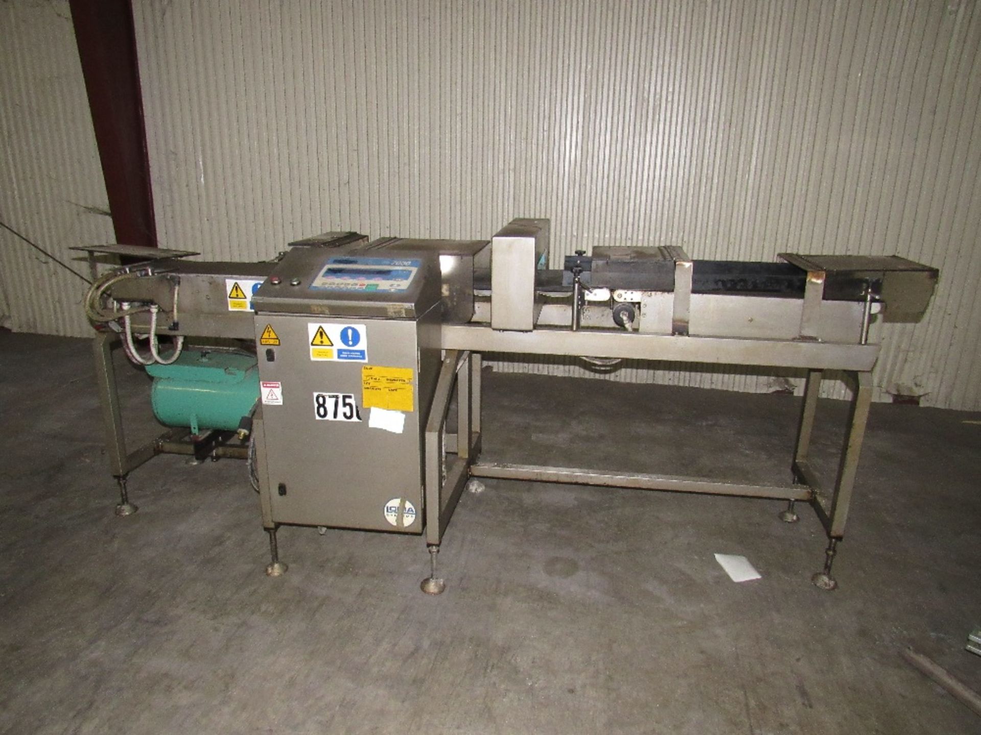 Loma 7000 Staginess Steel Check weigher with built-in 7.5 gallon air tanks and product conveyor - Image 2 of 21