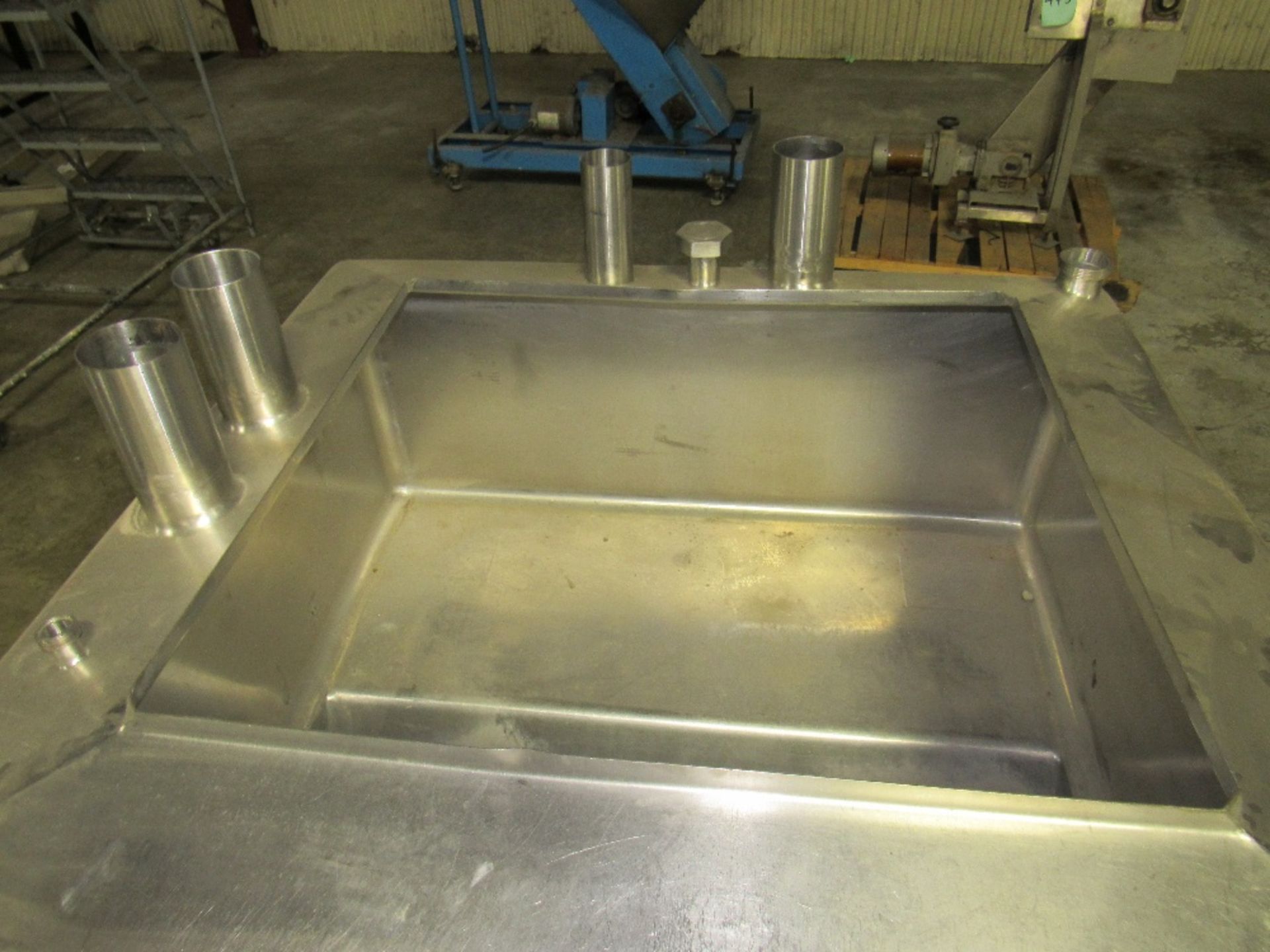 200 Gallon Stainless Steel Square Tank with a lid and several openings (Rigging and loading fees - Image 4 of 15