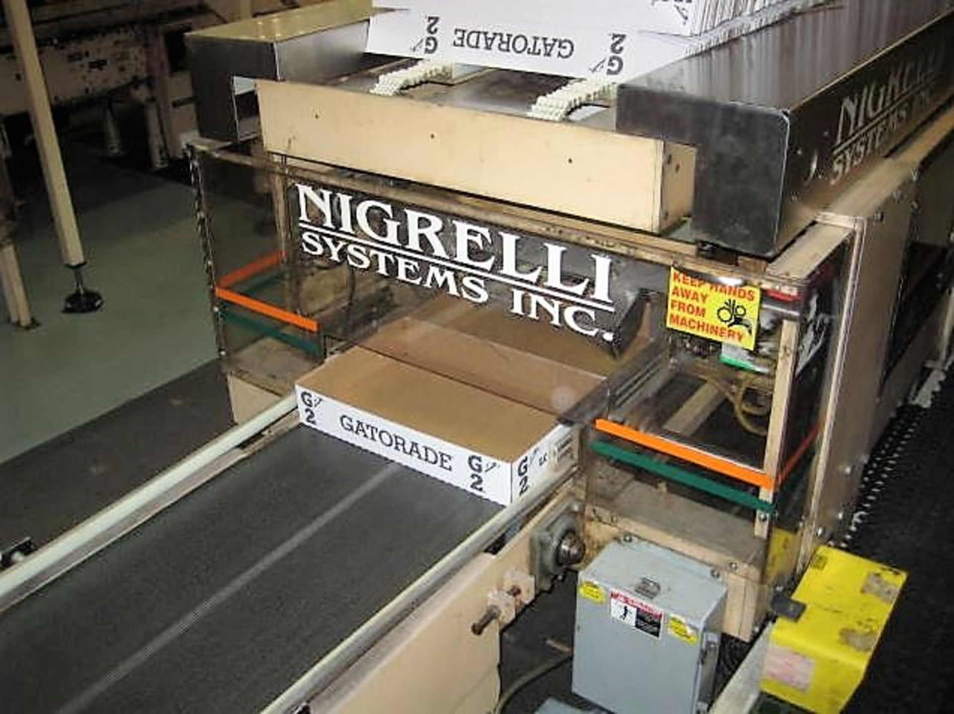 Nigrelli Tray Former, Model # CMTF-100, S/N TF99 -1838-3, very high speed with Nordson ProBlue10 hot - Image 3 of 5