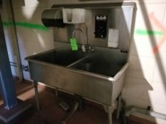 ~51" L 2-Bowl S/S Sink with Foot Controls (NOTE: Rigging Cost $25.00)
