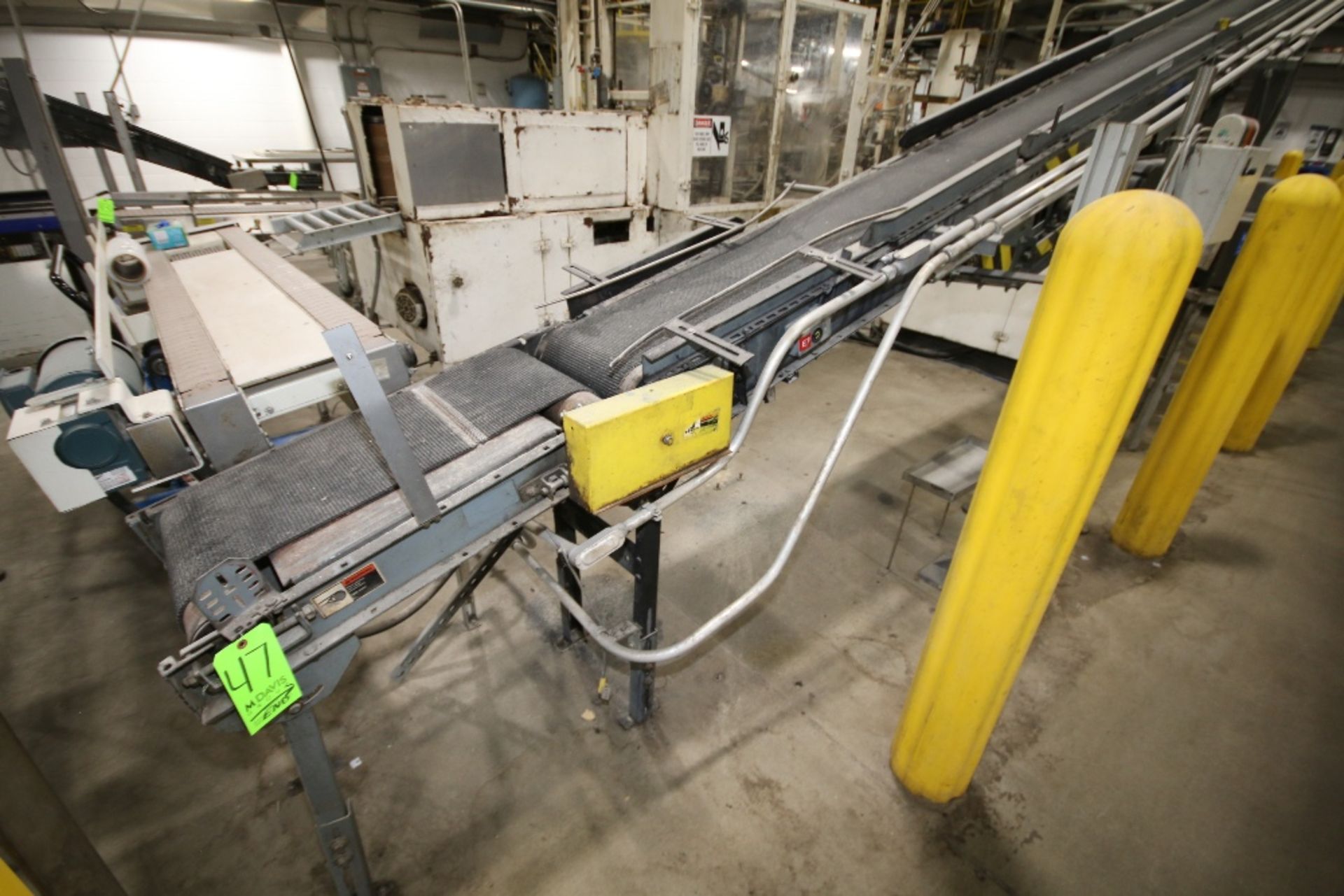 Lot of Assorted Conveyor Sections, Includes Roller Conveyor, (2) Incline Power Conveyor, and Others, - Image 3 of 4