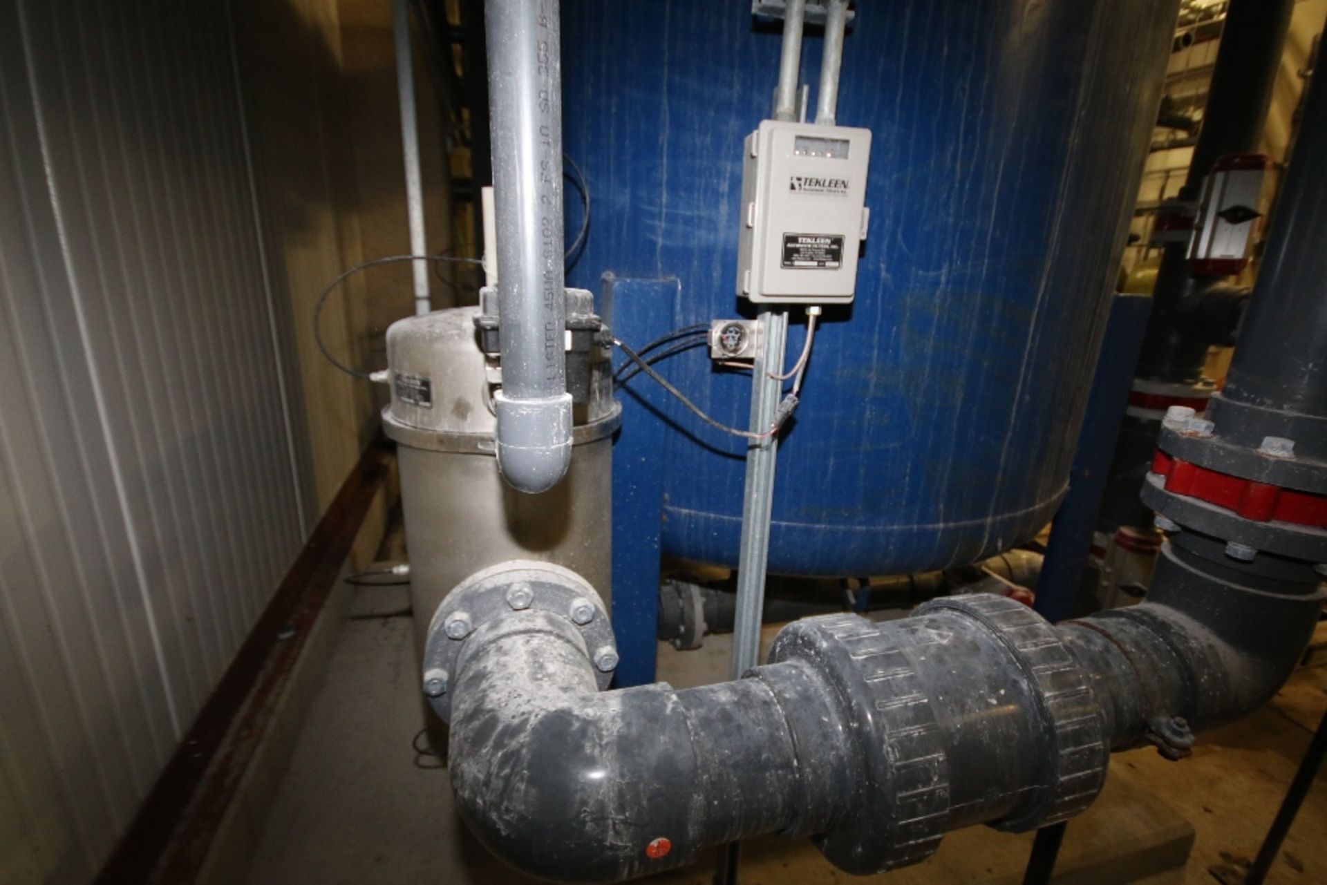 2012 Siemens CSTM Vantage PT1-Plus Triplex Softener/Quik Tanks Inc. Water Softening Vessel, Model - Image 3 of 6