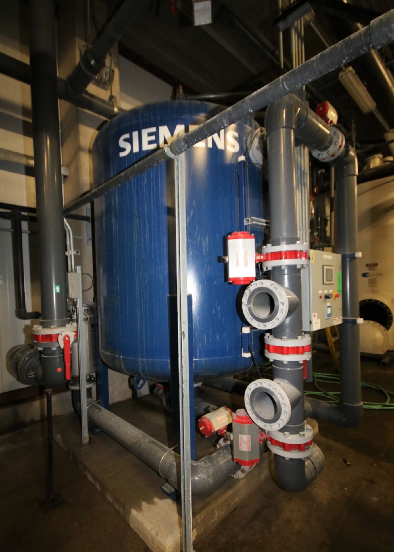 2012 Siemens CSTM Vantage PT1-Plus Triplex Softener/Quik Tanks Inc. Water Softening Vessel, Model - Image 2 of 8