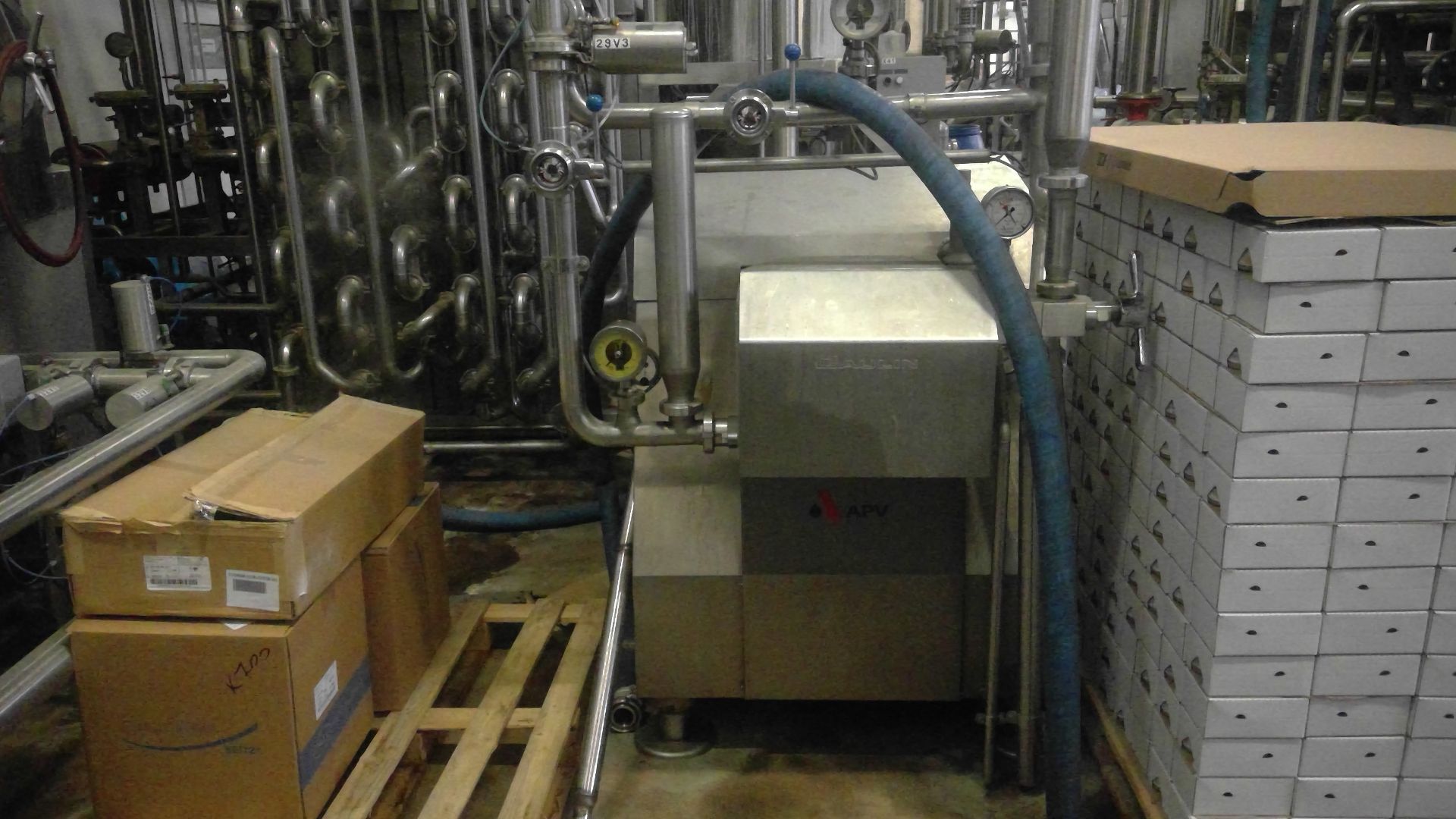 APV Gaulin 3-Piston Homogenizer, Model 1453MC15 – 2,5, 5,500 Liter Per Hour, VFD, (With control - Image 3 of 9