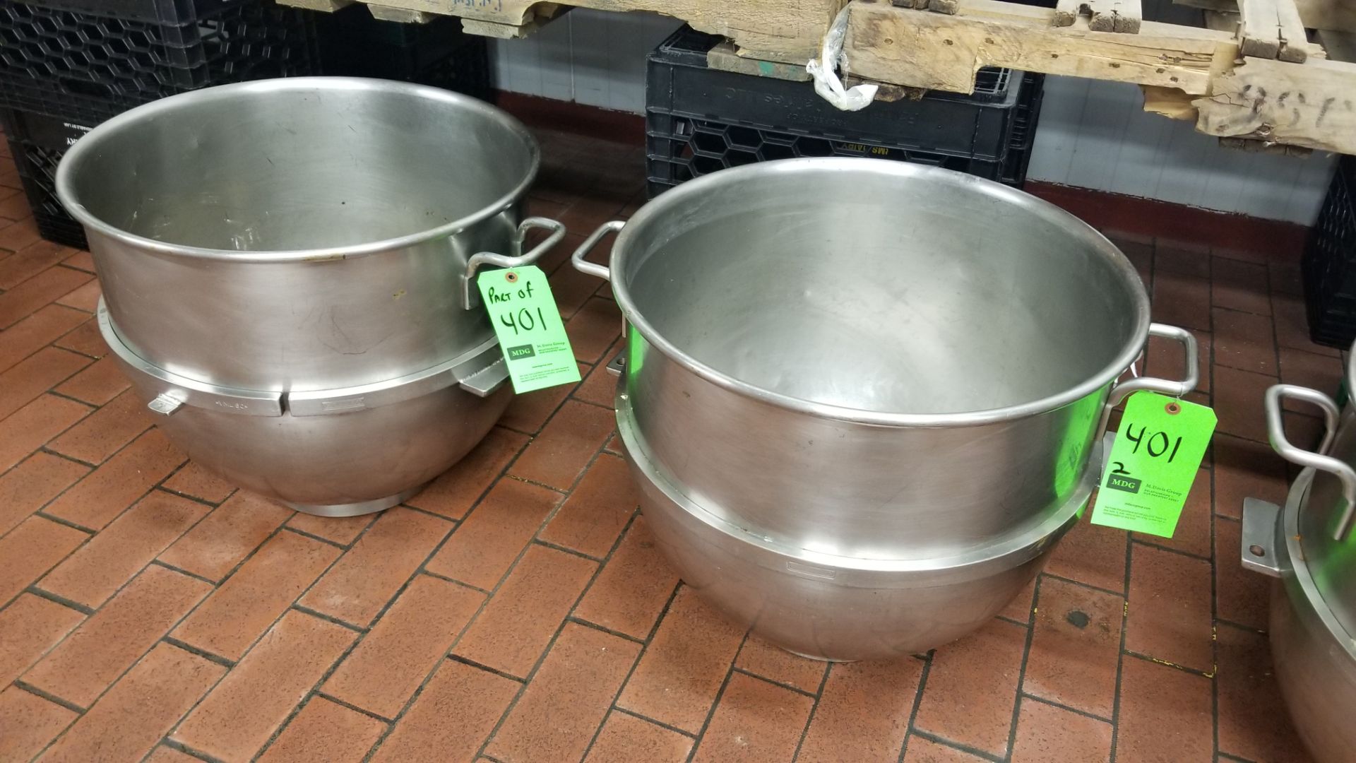 Hobart 20" x 18" D S/S Mixer Bowls (Site #401)