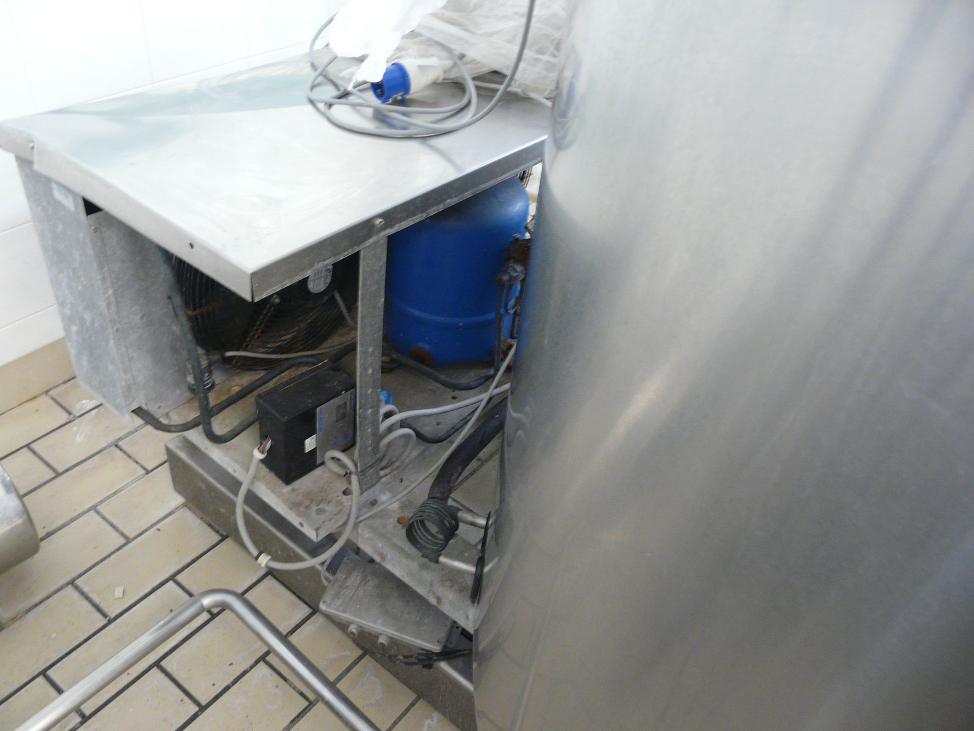 English: Mixing/Cooling Tank for Ice Cream 1020L with Agitator, Type WEDHOLMS, Self Contained - Bild 5 aus 5