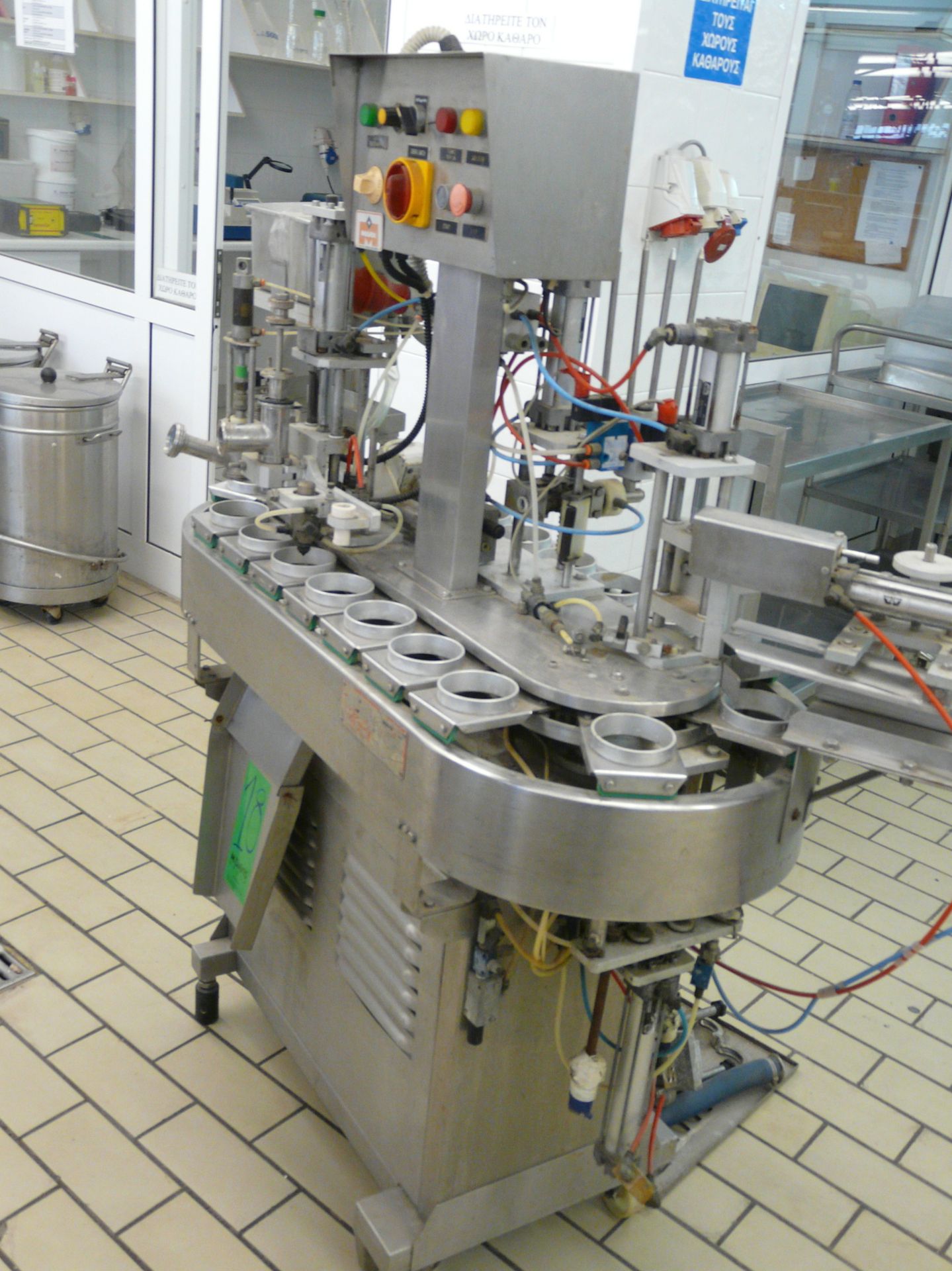 English: MARK, FILMARK 3000 Cup Filling Machine for Ice Cream 3000 Cups/Hour, 18 Cup Holders 80mm - Bild 2 aus 15