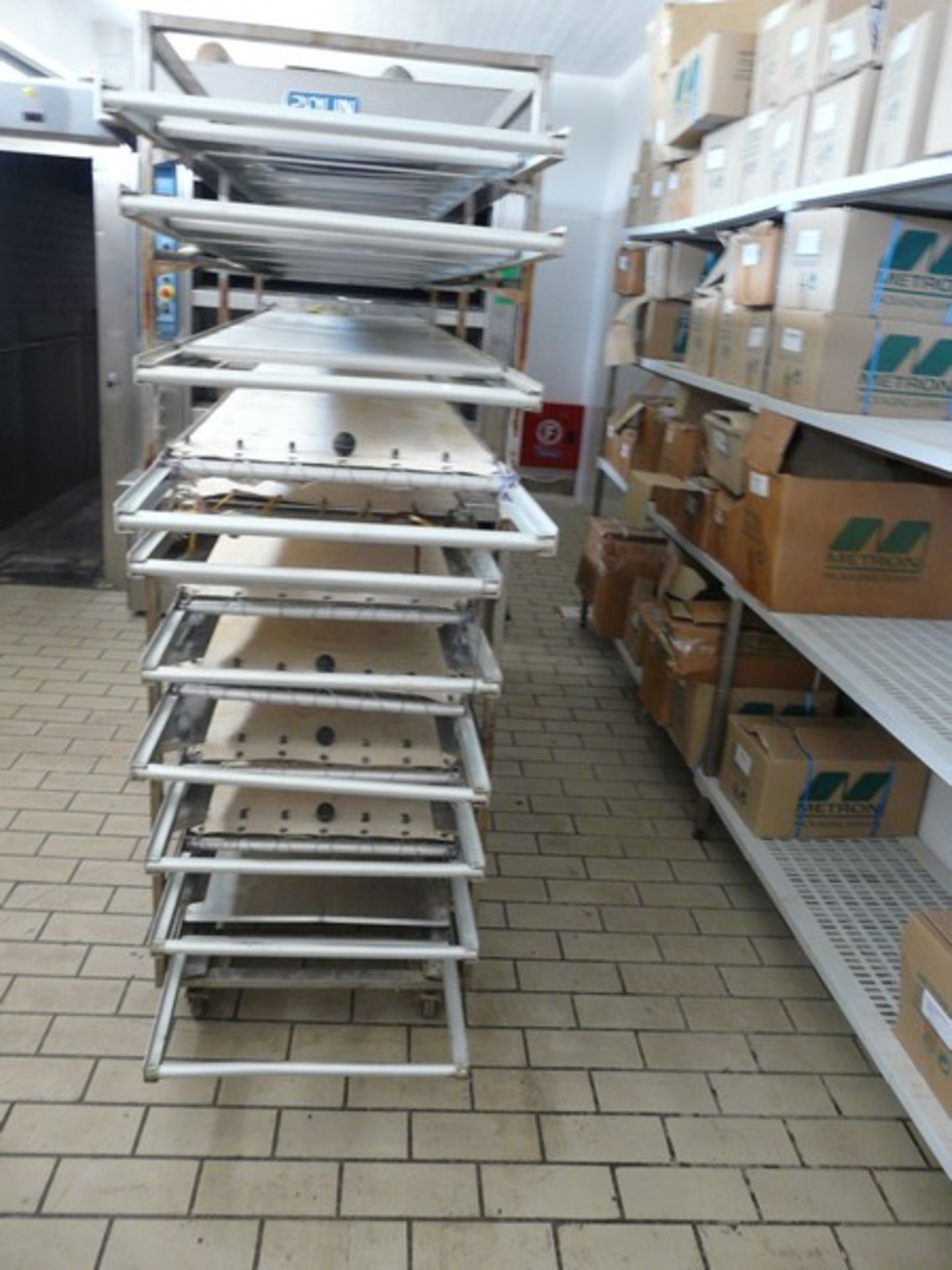 English: PAPAKYRIAZI Fermentation Room with Humidity and Trolley 100x225x290 Greek: Στόφα Inox με - Bild 7 aus 14