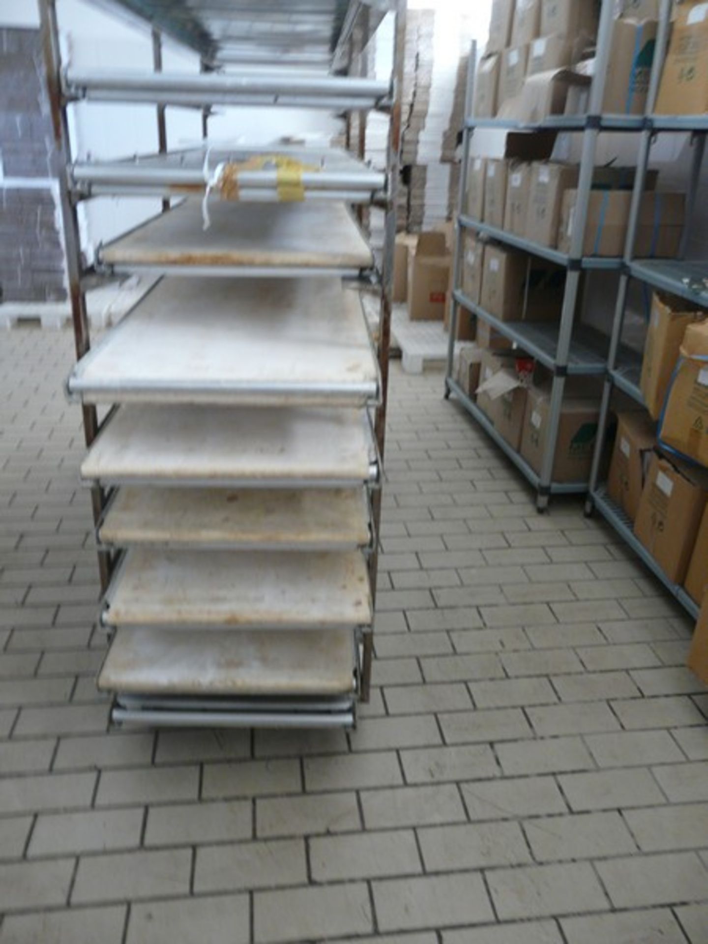 English: PAPAKYRIAZI Fermentation Room with Humidity and Trolley 100x225x290 Greek: Στόφα Inox με - Bild 5 aus 14