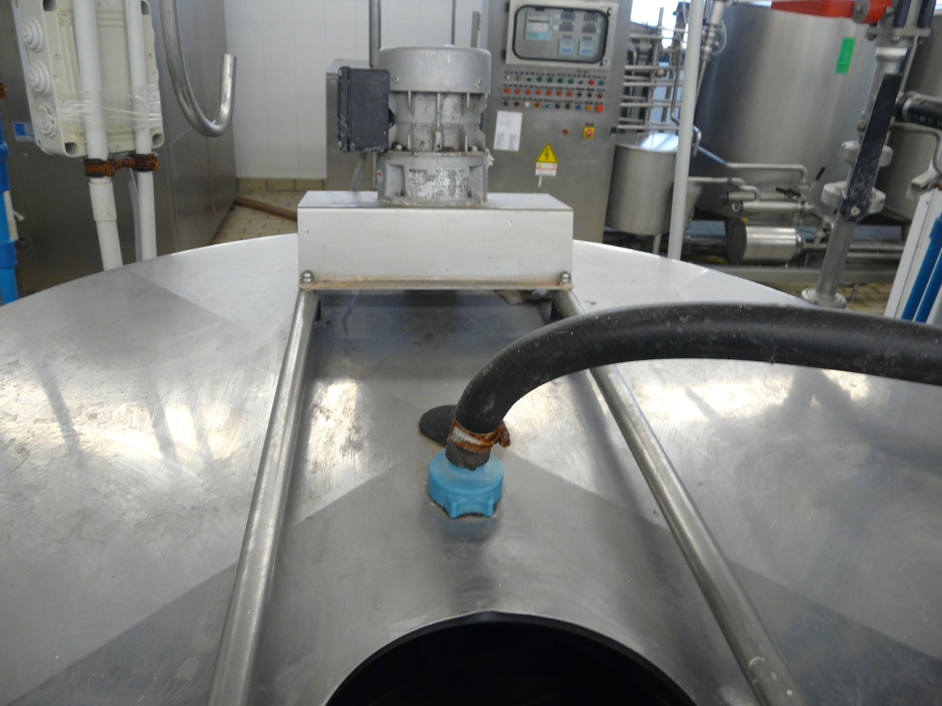 English: Mixing/Cooling Tank for Ice Cream 520L with Agitator, Type WEDHOLMS, Self contained Freon - Image 7 of 10