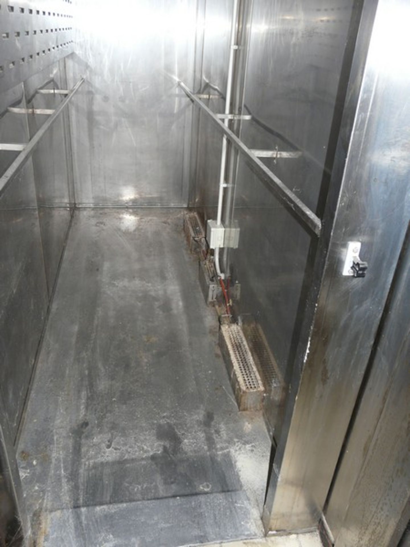 English: PAPAKYRIAZI Fermentation Room with Humidity and Trolley 100x225x290 Greek: Στόφα Inox με - Image 4 of 14